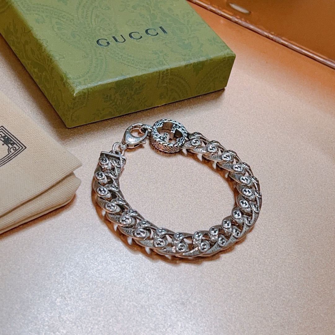 Gucci古驰手链 - 精致デザインと最高の質感