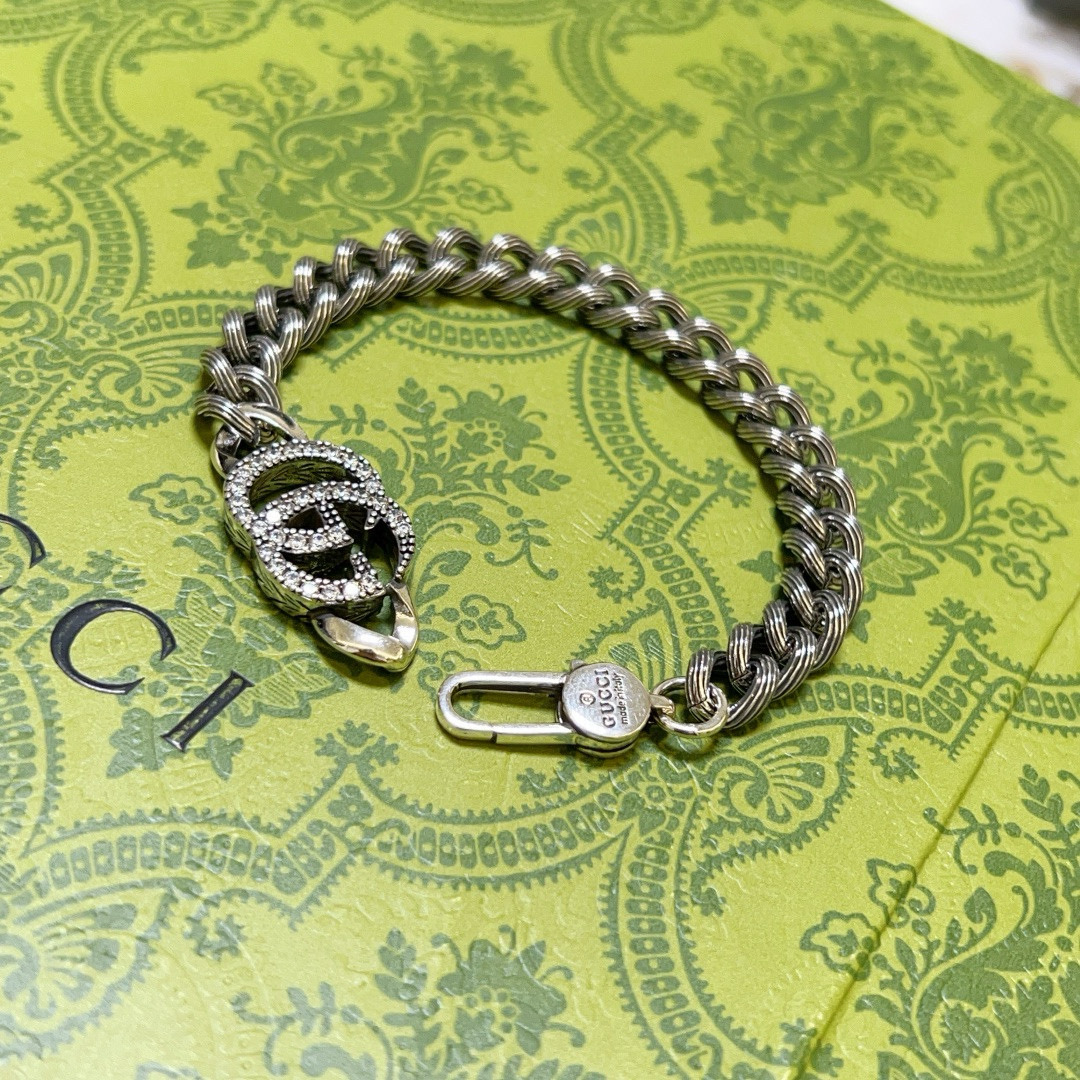 Gucci古驰手链 - 高級感あふれる男女兼用デザイン