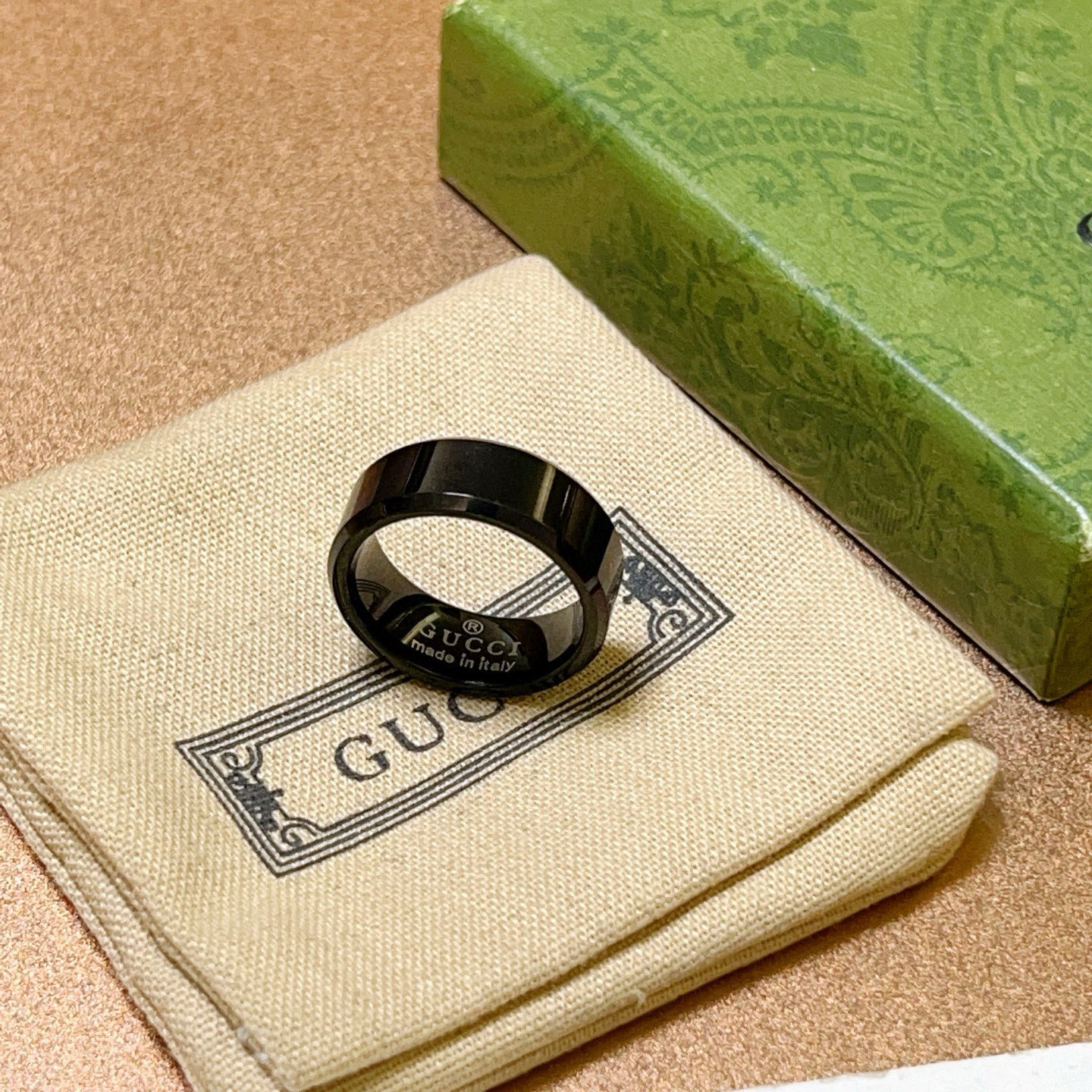 “New Gucci Rings: Anger Forest Star Design, G-Manufacturing, Manual Processing, Flash Layouts, Hot Sales” - 图片 7