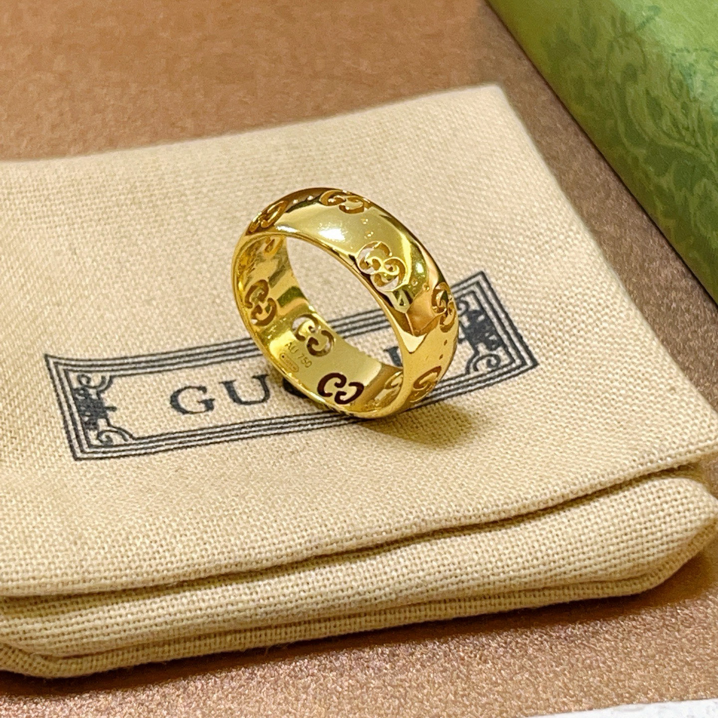 “Latest Gucci Gourcier Rings: Gold-Sensitive G-Manufacturing and Manual Processing Details” - 图片 7