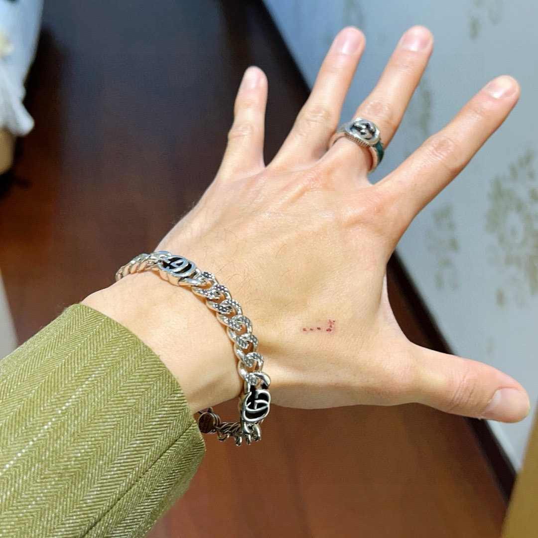 Gucci古驰手链最新款のクラシックデザイン - 男女共用