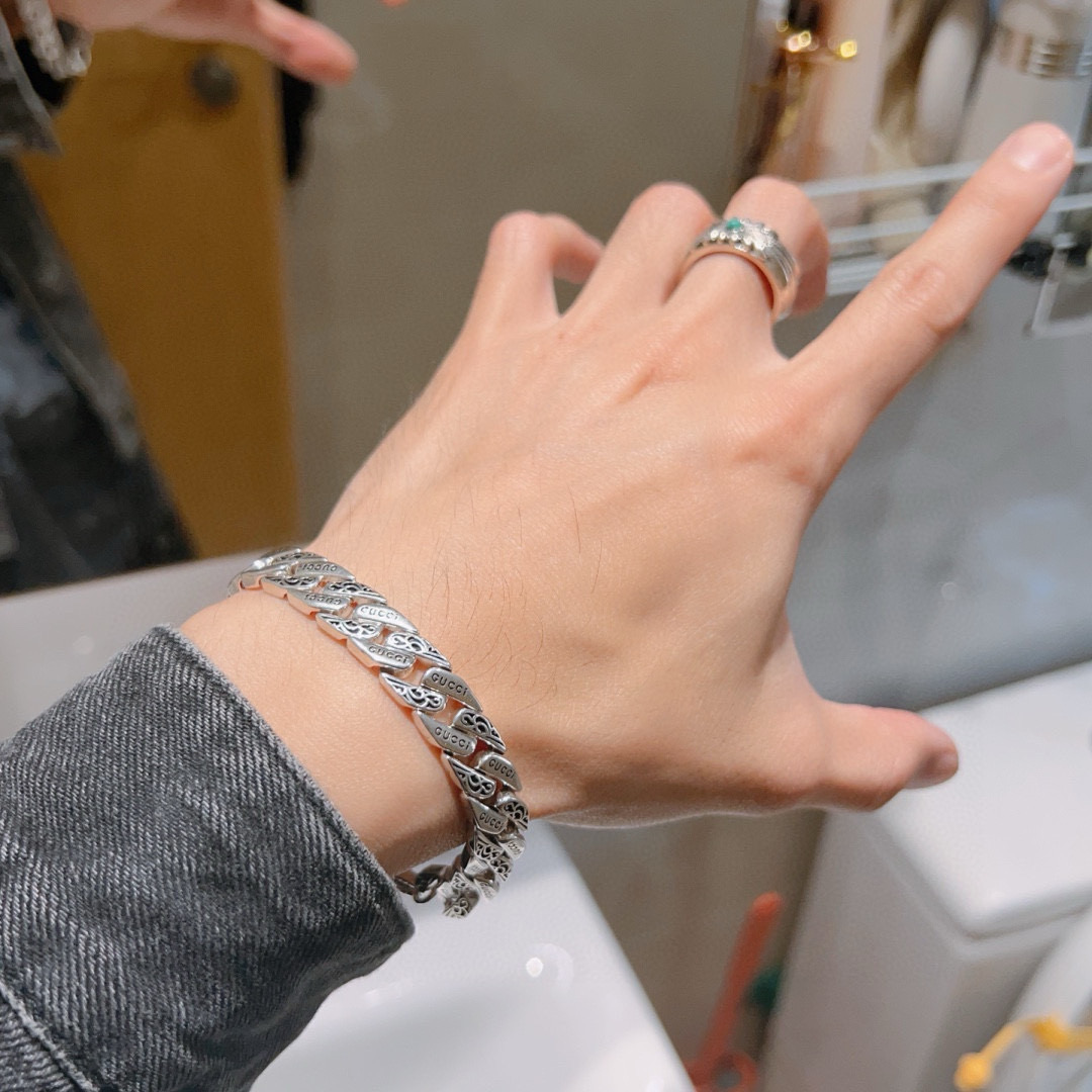 Gucci古驰手链 - 高級ブランドの洗練されたデザイン