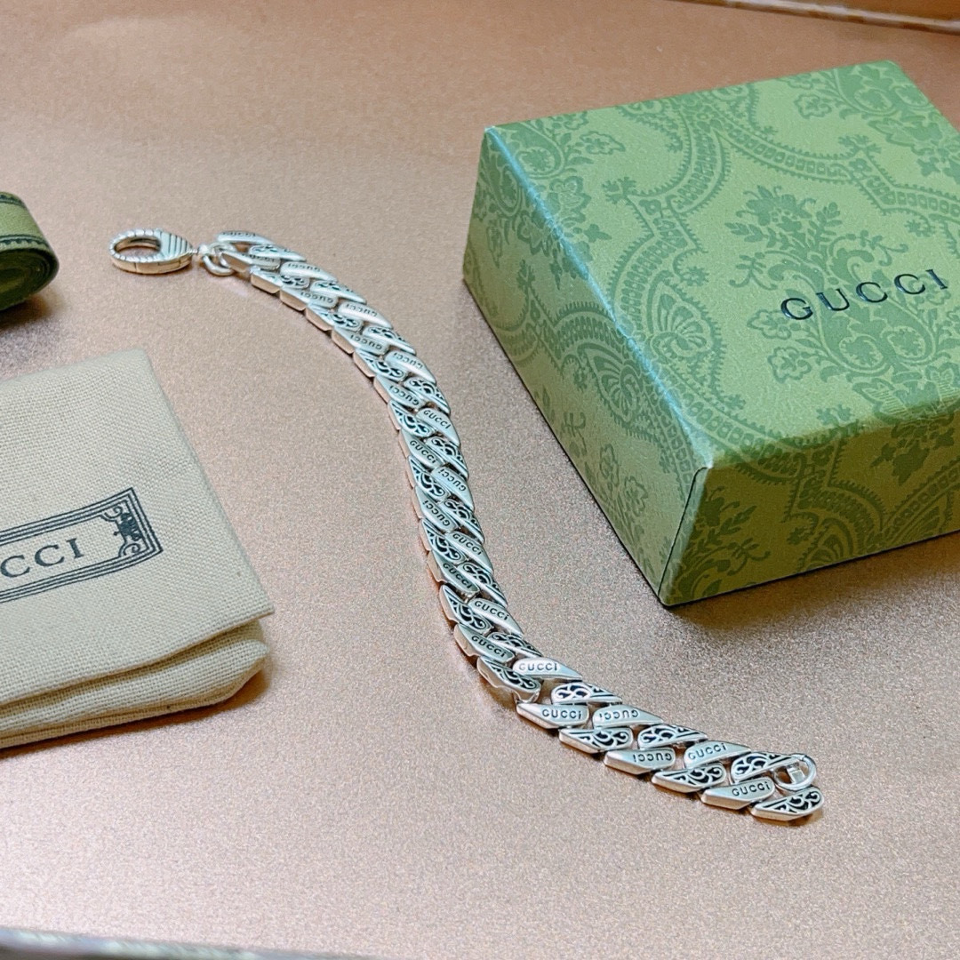 Gucci古驰手链 - 高級ブランドの洗練されたデザイン