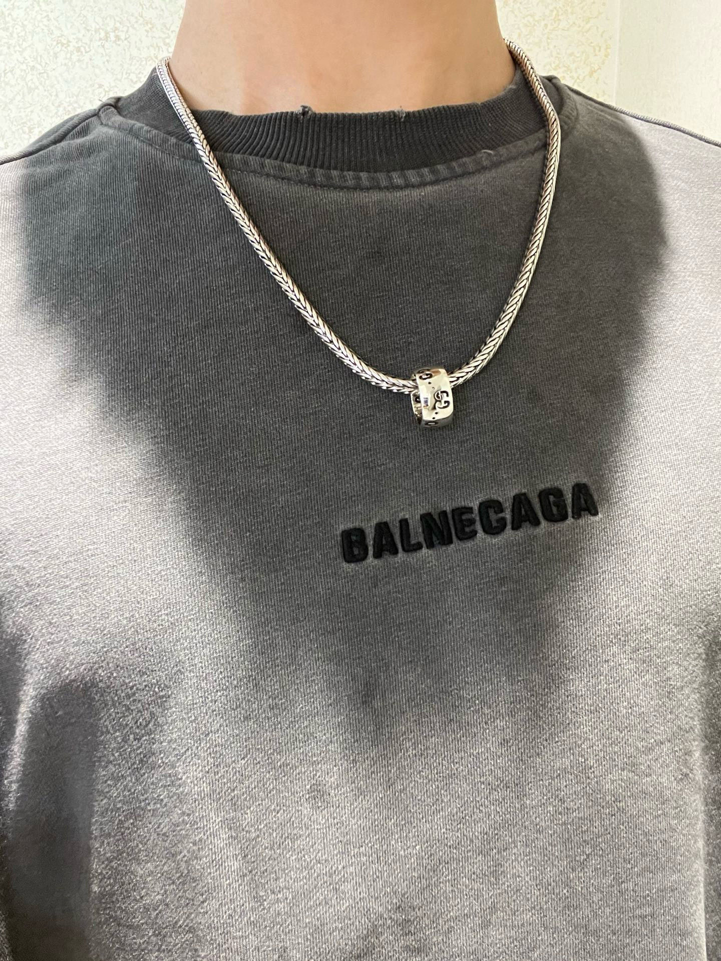 Gucci古驰双GネックレスAnger Forestシリーズ - スタイリッシュなデザイン