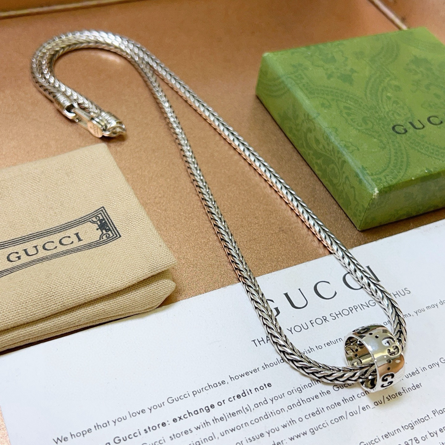 Gucci古驰双GネックレスAnger Forestシリーズ - スタイリッシュなデザイン