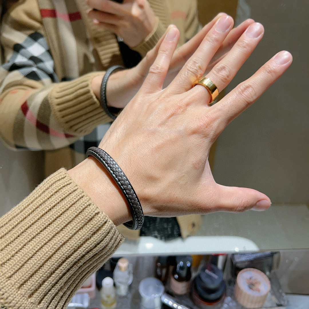 Gucci手絞り手環 Anger Forestシリーズ ダブルGクラシックデザイン