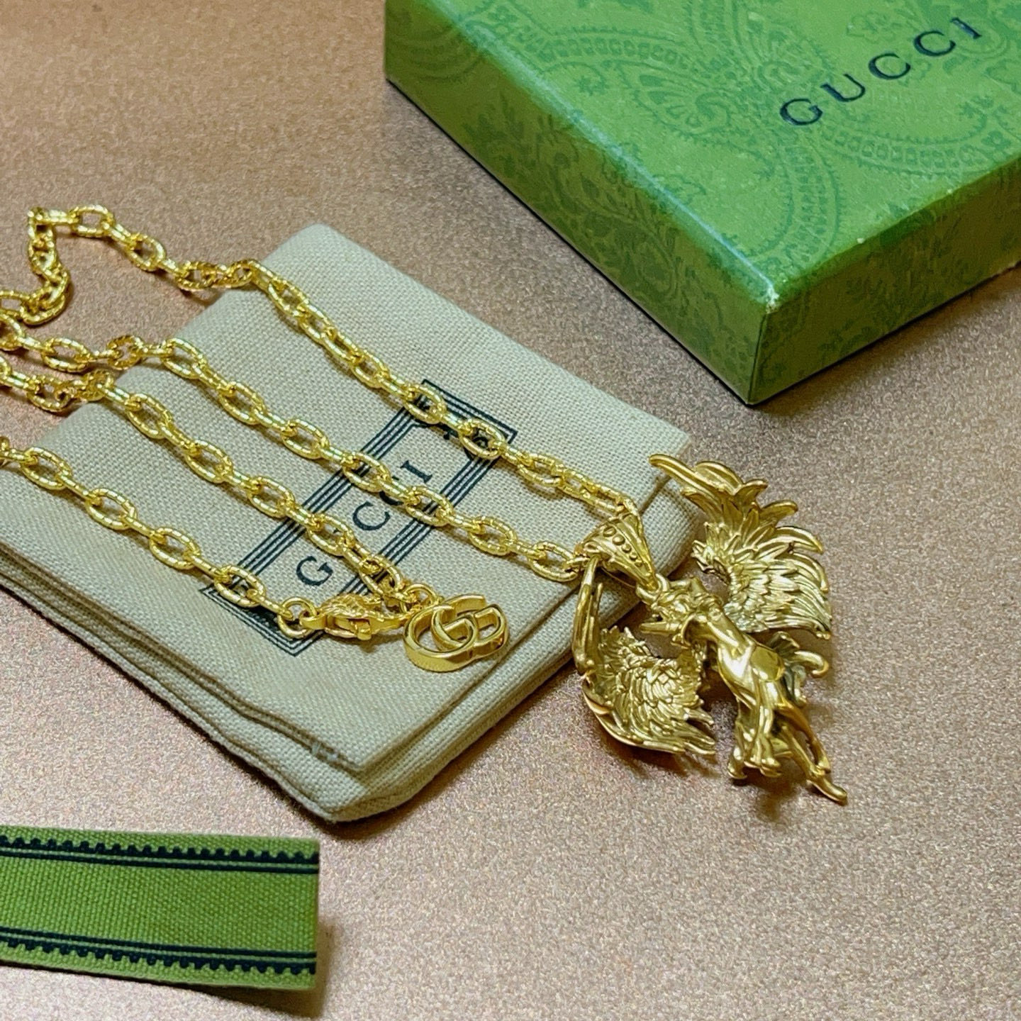 Gucci 不爆不发 抖音带货 首选 𝐆𝐮𝐜𝐜𝐢古驰项链最新款链条档次更高 Anger Forest系列双g古驰女神新品艺术风格 项链