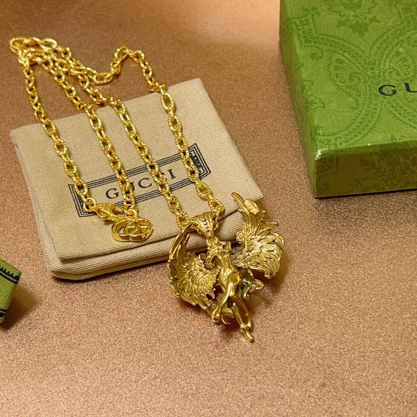 Gucci 不爆不发 抖音带货 首选 𝐆𝐮𝐜𝐜𝐢古驰项链最新款链条档次更高 Anger Forest系列双g古驰女神新品艺术风格 项链