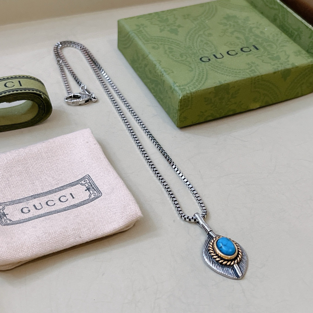 NO:380188,No explosion or release, new models on Gucci official website are updated simultaneously, the first choice for Internet celebrities with Douyin products, the latest model of Gucci necklace, the chain grade is higher, the same style, Anger Forest series double-g pattern Gucci necklace, leaves inlaid turquoise tag custom necklace, details are used to treat the version, non-market glossy style, this model has been released, the best selling model in Gucci is very easy to match, the jewelry is boutique, gucci, necklace19860909批  不爆不发 古驰官网新款同步更新 抖音带货网红首选 古驰项链最新款链条档次更高明星同款Anger Forest系列双g图案古驰项链树叶镶嵌绿松石吊牌定制项链 细节对版做旧处理 非市面亮面版型 这款一直在出 古驰里面热卖款 非常好搭配,饰品精品,gucci,necklace,Jewelry