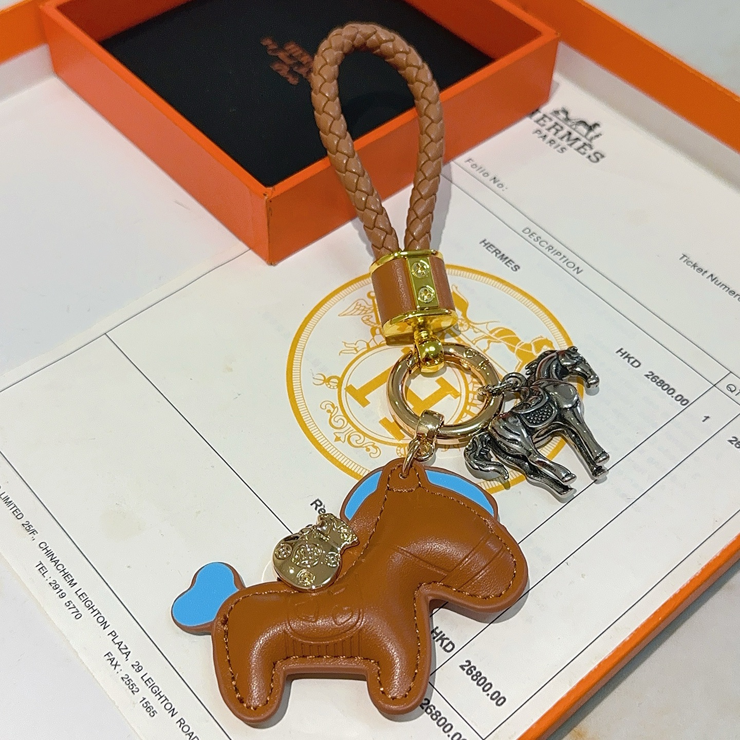 NO:381499,Purchase. New Hermes keychain thickened version, Platinum version. High-end precision version [color][color] Many internet celebrities same style. Hermes hanging decoration keychain is too challenging for the master's craftsmanship. It is not simple to ensure that every detail is in place. High-end customization, same style for men and women, Hermes is popular 1:1 super exquisite star. The same style k gold texture, and the high-end craftsmanship is created. Car keychain is really awesome, jewelry quality, hermes, hermes, keychain19860909批.新款Hermes爱马仕钥匙扣钥匙扣加厚版 铂金版.高级精工版[色][色]众多网红同款 爱马仕挂饰钥匙扣太考验师傅的手艺了 要确保每个细节都到位不简单[色][色] 高端定制 男女同款 爱马仕火爆 1:1超精赞明星 同款 k金质感,精工高端工艺打造出炉. 车钥匙扣上真的赞爆,饰品精品,hermes,hermes,keychain,Jewelry