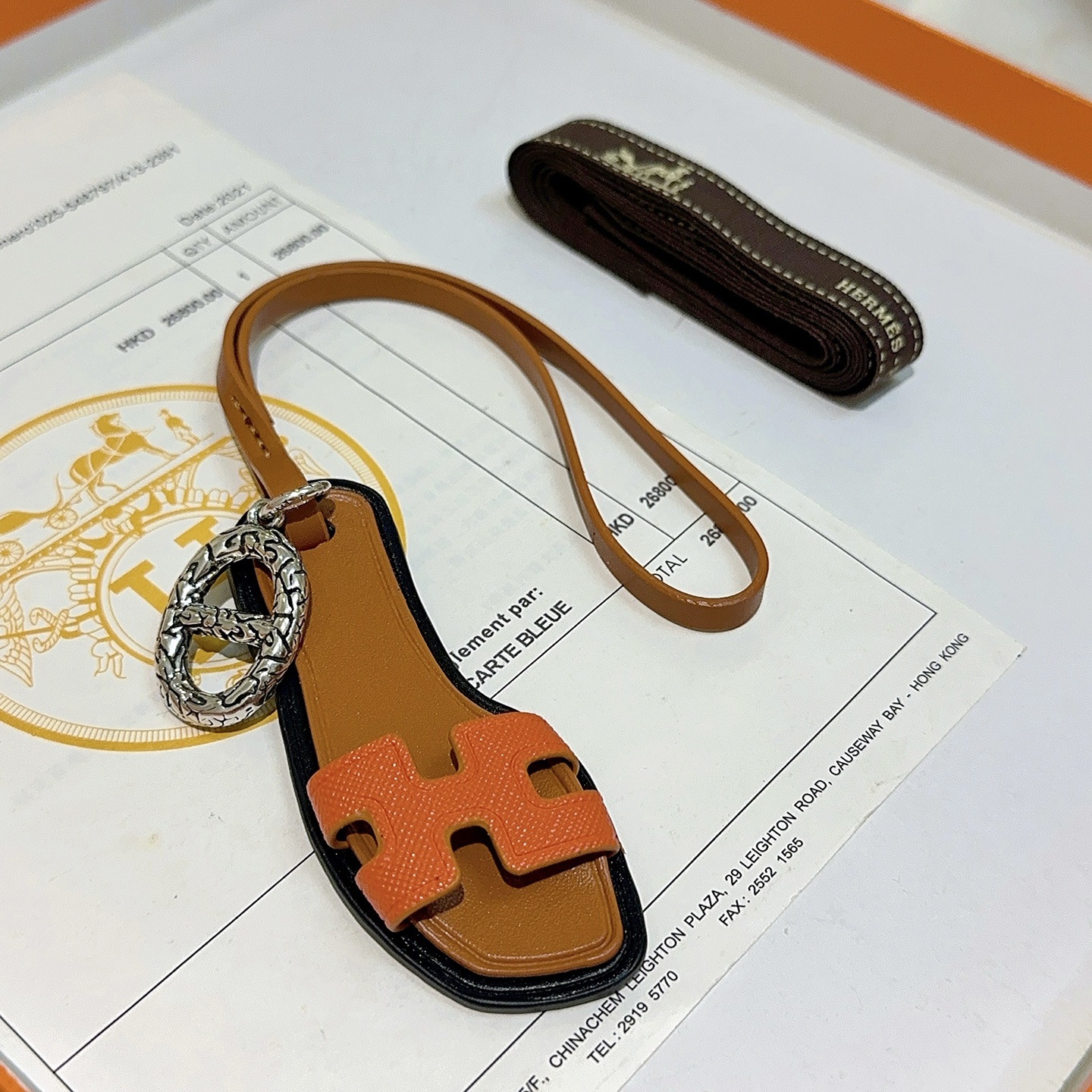 NO:381503,Purchase. New Hermes keychain thickened version, Platinum version. High-end precision version [color][color] Many internet celebrities same style. Hermes hanging decoration keychain is too challenging for the master's craftsmanship. It is not simple to ensure that every detail is in place. High-end customization, same style for men and women, Hermes is popular 1:1 super exquisite star. The same style k gold texture, and the high-end craftsmanship is created. Car keychain is really awesome, jewelry quality, hermes, hermes, keychain19860909批.新款Hermes爱马仕钥匙扣钥匙扣加厚版 铂金版.高级精工版[色][色]众多网红同款 爱马仕挂饰钥匙扣太考验师傅的手艺了 要确保每个细节都到位不简单[色][色] 高端定制 男女同款 爱马仕火爆 1:1超精赞明星 同款 k金质感,精工高端工艺打造出炉. 车钥匙扣上真的赞爆,饰品精品,hermes,hermes,keychain,Jewelry