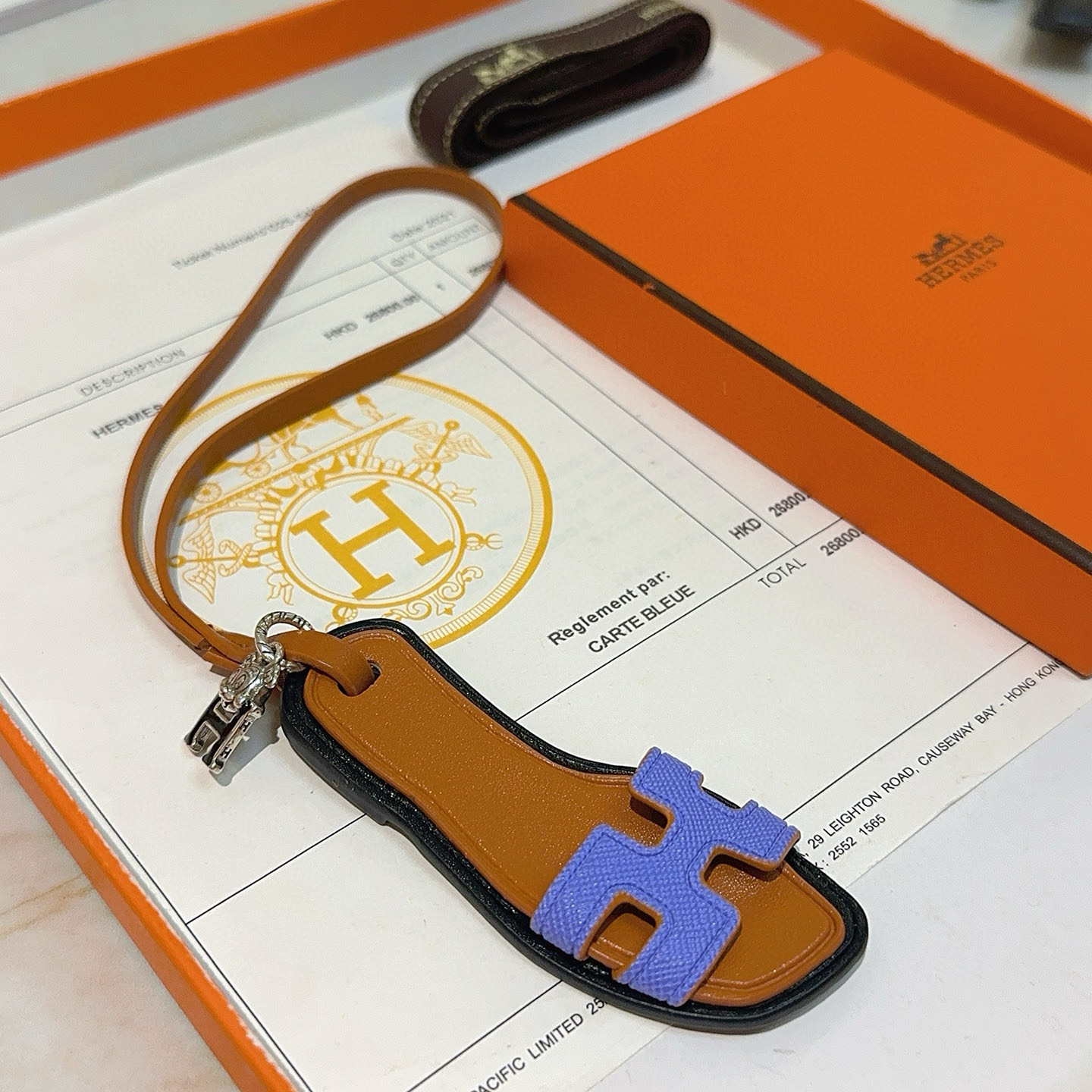 NO:555811,Batch. New Hermes Hermes bag pendant keychain thickened version, platinum version. Hermes slippers high-end Seiko version [color] [color] Many Internet celebrities have the same style. Hermes pendant keychain is a test of the master's craftsmanship. It is not easy to ensure that every detail is in place [color] [color] High-end customization. Same style for men and women. Hermès is popular. 1:1 super fine star. The same K gold texture, crafted with high-end craftsmanship.  The car keychain is really awesome, fine jewelry, hermes, hermes, slippers, keychain19860909批.新款Hermes爱马仕包包挂饰钥匙扣加厚版 铂金版.爱马仕拖鞋高级精工版[色][色]众多网红同款 爱马仕挂饰钥匙扣太考验师傅的手艺了 要确保每个细节都到位不简单[色][色] 高端定制 男女同款 爱马仕火爆 1:1超精赞明星 同款 k金质感,精工高端工艺打造出炉. 车钥匙扣上真的赞爆,饰品精品,hermes,hermes,slippers,keychain,Jewelry