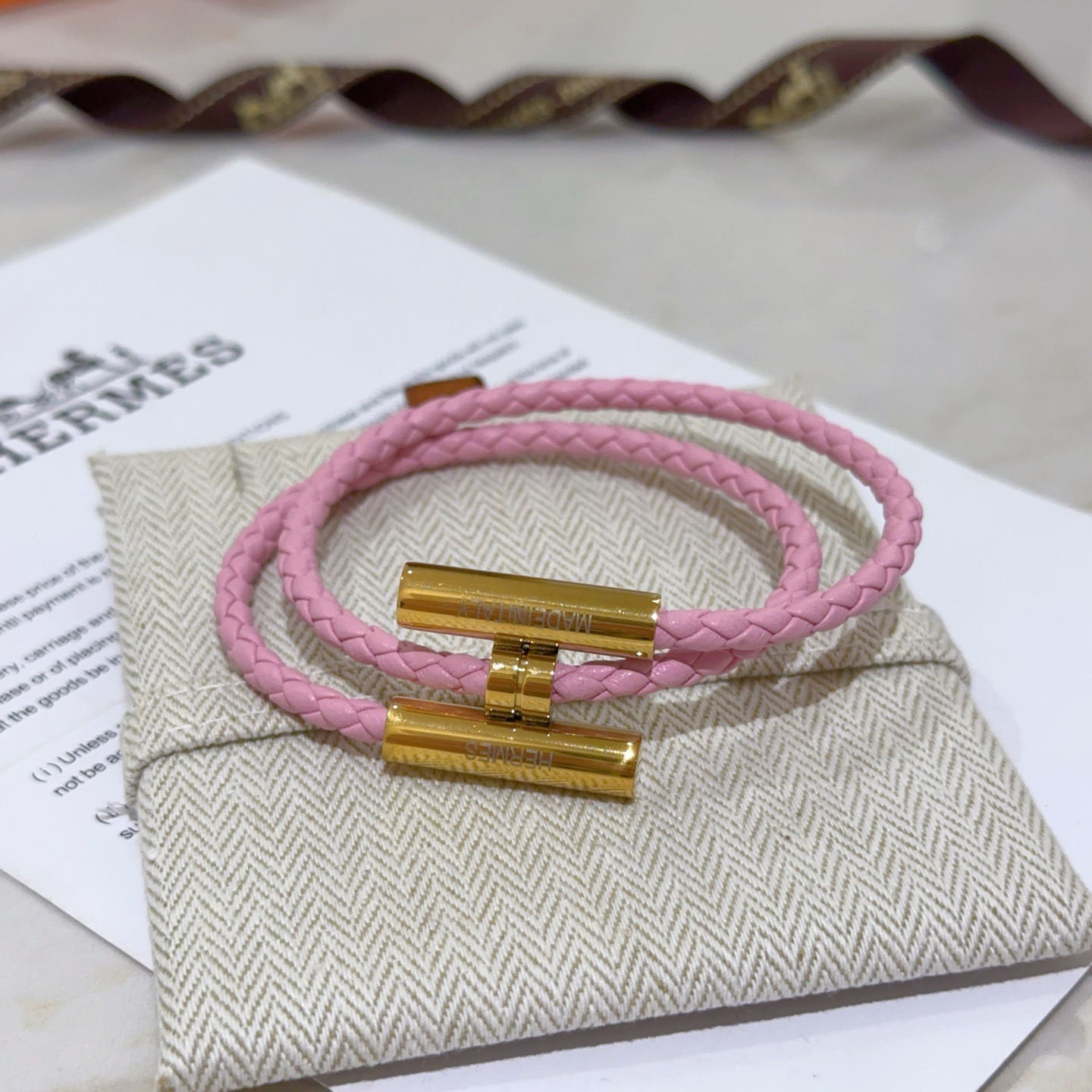 NO:582235,Batch. New Hermes Hermes bracelet braided bracelet thickened version platinum version. High-end Seiko version [color] [color] Many Internet celebrities have the same style. Hermes bracelets are a test of the master's craftsmanship. It is not easy to ensure that every detail is in place [color] [color] High-end customization. Same style for men and women. Hermès is popular. 1:1 super fine star. The same K gold texture, crafted with high-end craftsmanship.  It’s really amazing to use, fine jewelry, hermes, hermes, bracelet19860909批.新款Hermes爱马仕手链编织手绳加厚版 铂金版.高级精工版[色][色]众多网红同款 爱马仕手链太考验师傅的手艺了 要确保每个细节都到位不简单[色][色] 高端定制 男女同款 爱马仕火爆 1:1超精赞明星 同款 k金质感,精工高端工艺打造出炉. 上手真的赞爆,饰品精品,hermes,hermes,bracelet,Jewelry