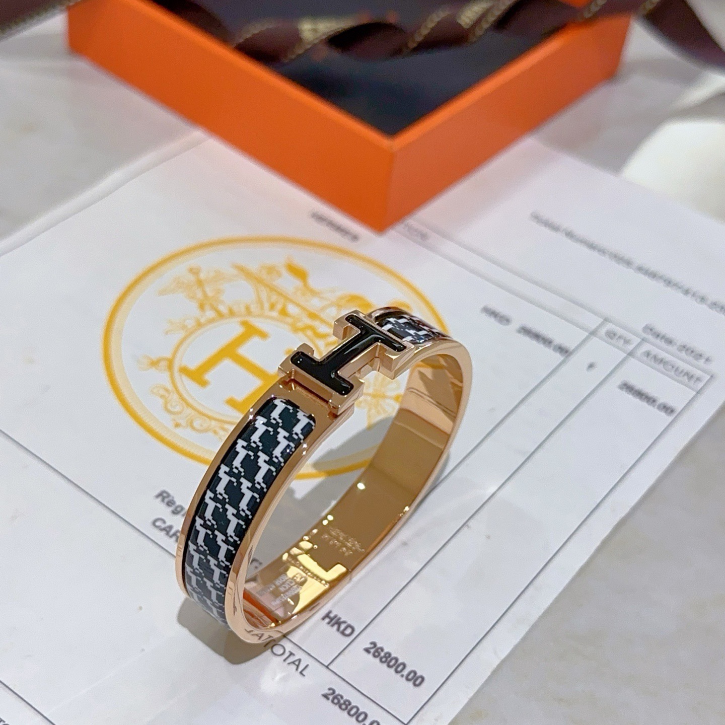 Hermes Clic H bracelet rose gold plated metal with black and white houndstooth enamel black enamel H clasp PM