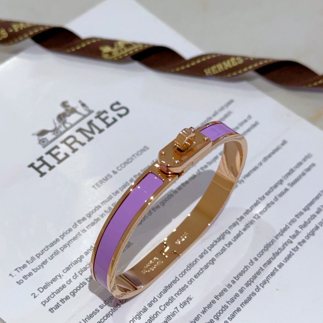 Pulseira Hermes Kelly em metal ouro rosa com esmalte roxo lavanda PM