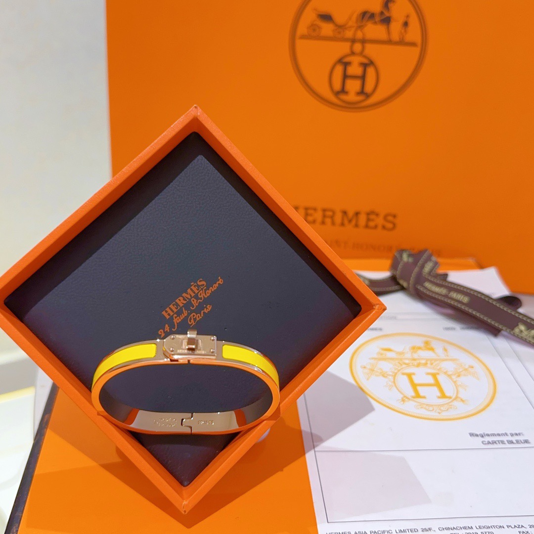 Hermes Kelly bracelet Rose gold metal with yellow enamel PM