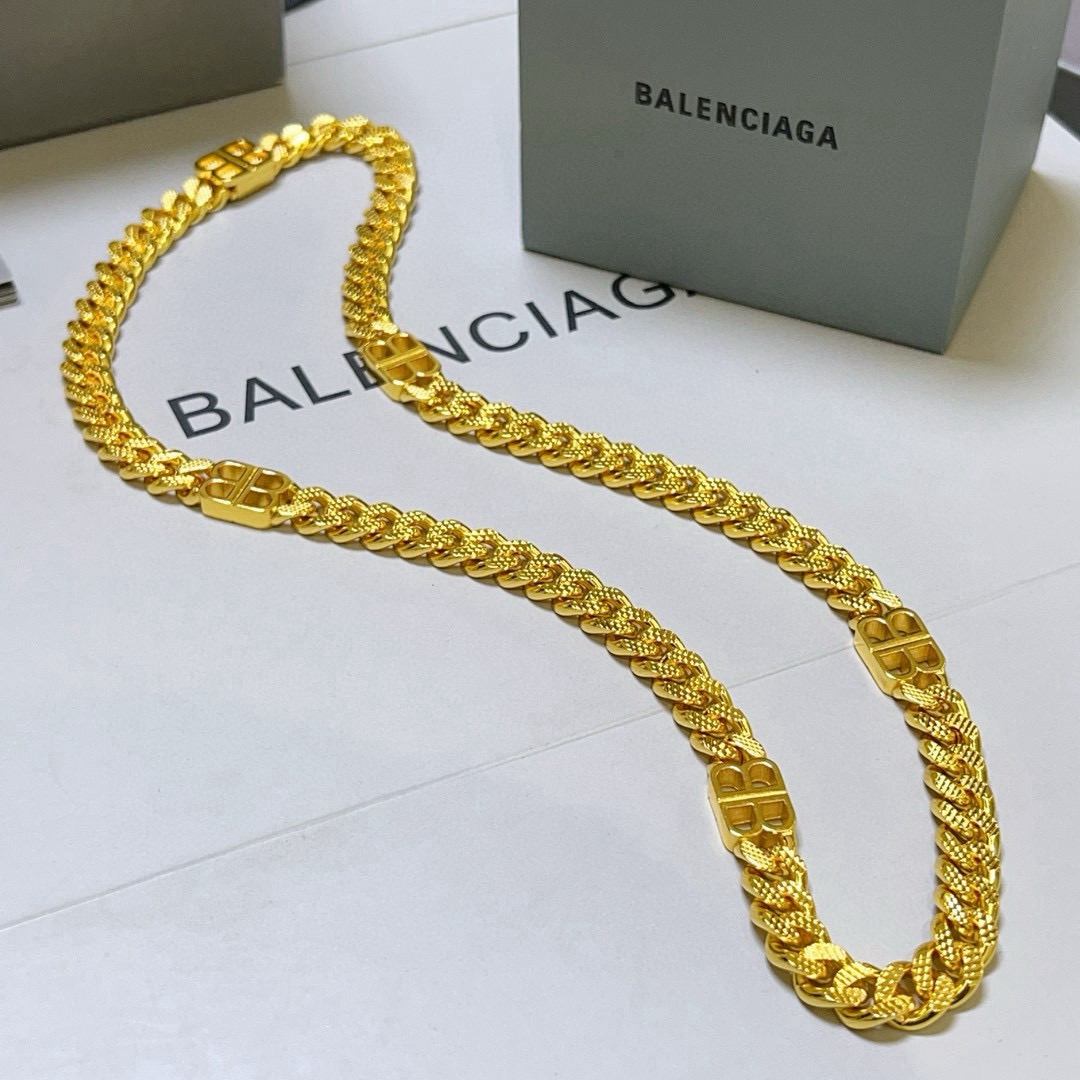 NO:641744,Batch original single goods new products Balenciaga necklace Balenciaga new necklace counter consistent fine details workmanship every detail process in place fine design craftsmanship hot models shipped unique design retro style Balenciaga necklace, jewelry boutique, balenciaga, balenciaga, necklace19860909批 原单货新品 巴黎世家项链 Balenciaga 新款项链专柜一致 细节做工精细 每个细节流程到位 设计工艺精细 火爆款出货 设计独特 复古风格 巴黎世家项链,饰品精品,balenciaga,balenciaga,necklace,Jewelry