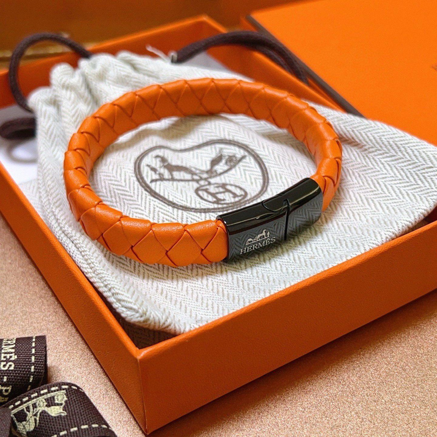 Hermès 新款Hermes爱马仕手链编织手绳加厚版