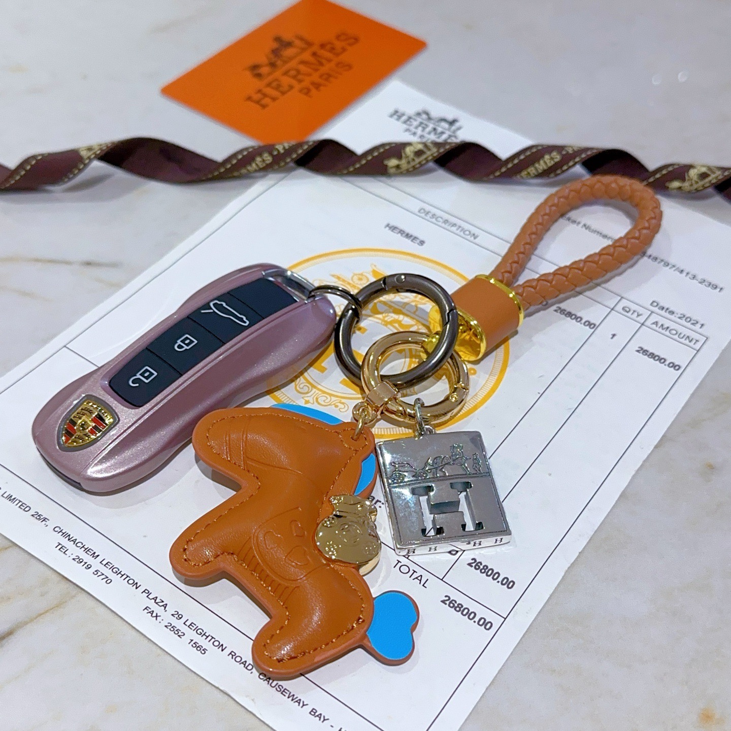 Hermes rodeo cavalo charme chaveiro pingente tom de ouro metal tom prata couro bronzeado com detalhes em azul brilhante 12cm comprimento total