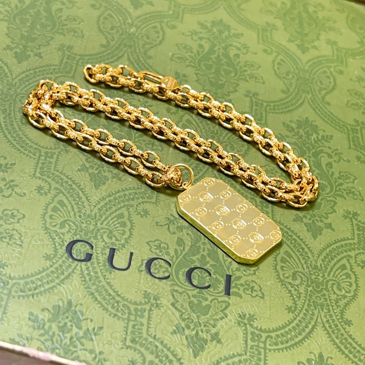 新品发布👒巨帅🤠𝐆𝐮𝐜𝐜𝐢古驰项链最新款链条档次更高明星同款Anger Forest系列双G古驰项链👒 