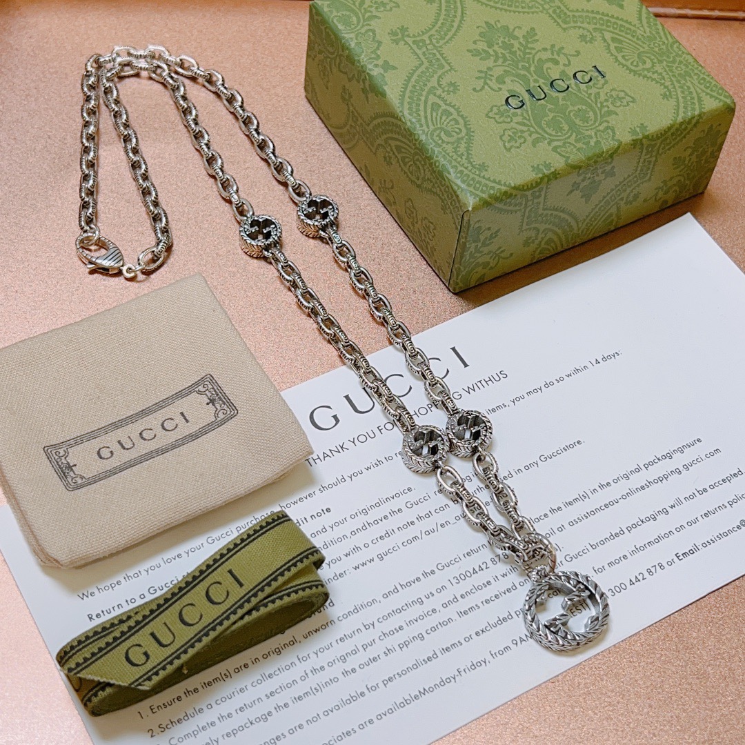 Gucci 不爆不发 古驰官网新款同步更新 抖音带货 首选 𝐆𝐮𝐜𝐜𝐢古驰项链最新款链条档次更高 Anger Forest系列双g图案古驰项链定制项链