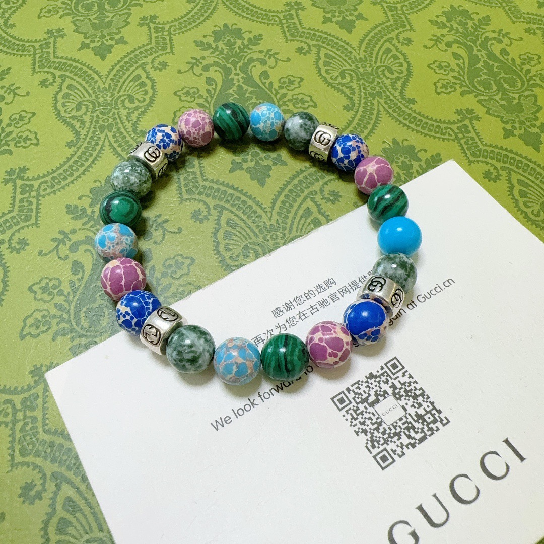 NO:642121,Batch New Product Release Gucci Bracelet Luxurious Gucci Bracelet Snakeskin Stone Bracelet Same for Men and Women The latest full-piece beaded bracelet is of a higher grade Stars’ Anger Forest Series Double G Retro Gucci Bracelet Size: 16-24 cm Details are distressed to the version Non-market glossy version Non-market ordinary make this one has been out Gucci’s best-selling model Very good match with clothes, jewelry boutiques, gucci, bracelet, snakeskin19860909批 新品发布 古驰手链奢华古驰手串 蛇皮石手链男女同款 最新款全件串珠手链档次更高明星同款Anger Forest系列双g复古古驰手链 尺寸:16-24厘米 细节对版做旧处理 非市面亮面版型 非市面普通做这款一直在出 古驰里面热卖款 非常好搭配衣服,饰品精品,gucci,bracelet,snakeskin,Jewelry