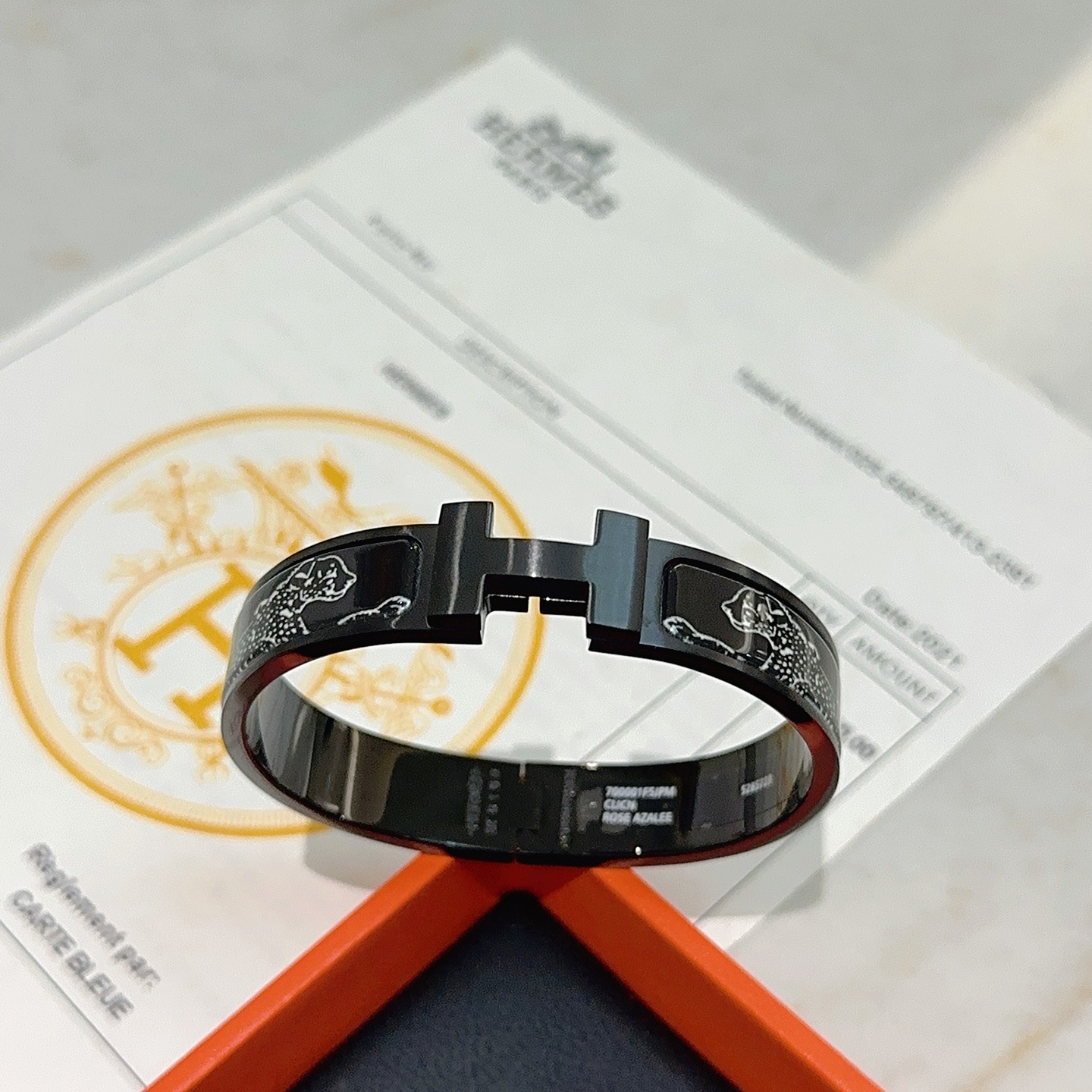 NO:642126,Batch. Hermes Hermes bracelet, original customized bracelet, enamel craftsmanship is a test of the master's skills. Make sure the color is hand-made [color][color]. High-end customization. Goddesses love Hermes hot bracelets. Super exquisite and praise all goddesses and stars. The same style. High-end franc material, k gold texture, fine workmanship. It's really good to get started. Number of women 17 men 19, jewelry boutique, hermes, hermes, bracelet19860909批. Hermes 爱马仕手镯 原版定制 手环 珐琅工艺太考验师傅的手艺了 要确保色泽手工制作好[色][色] 高端定制 女神 都爱爱马仕火爆手镯 超精赞各路女神 明星 同款 高端法郎材质,k金质感,精工纯手工出品上手真的赞 码数女17 男19,饰品精品,hermes,hermes,bracelet,Jewelry