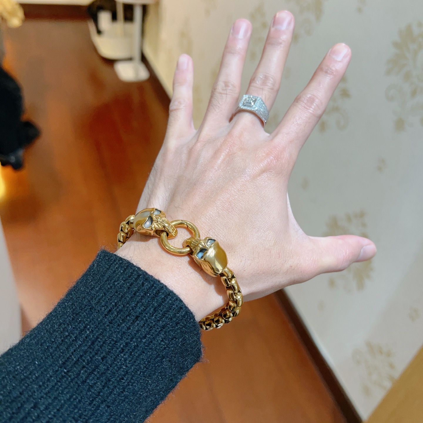 。 最新出炉奢华古驰手链。高端品牌定制 手链中的天花板 豪华阵容设计理念🌼 Gucci古驰手链最新款的经