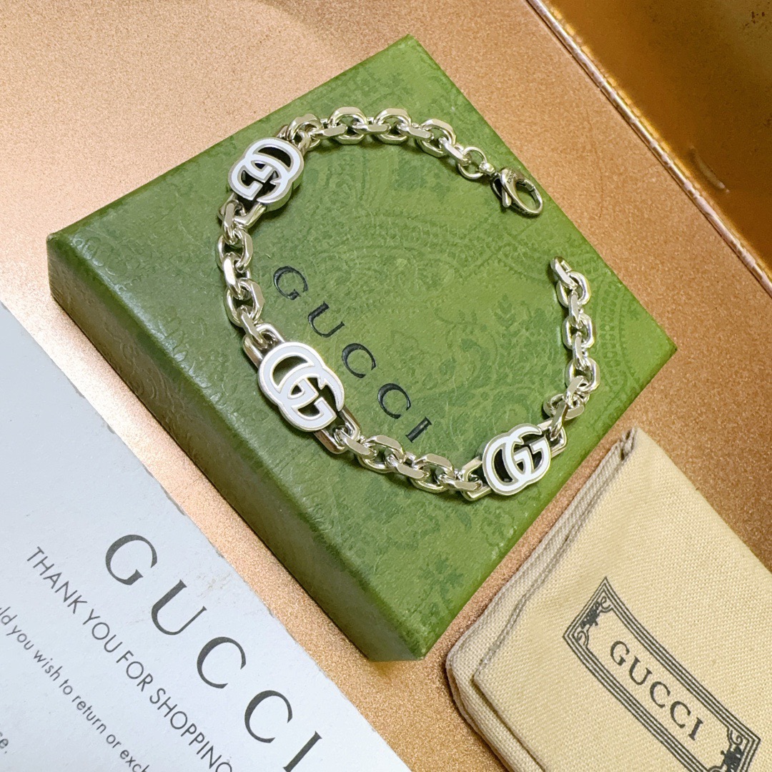 Gucci 2026最新出炉土豪版手链 认准细节链身闪沙效果