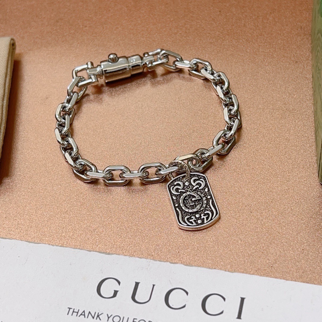 Gucci 2026最新出炉奢华古驰手链 高端品牌定制