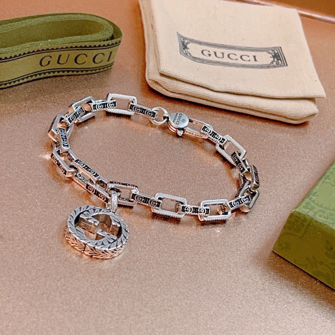 Gucci 最新出炉奢华古驰手链 高端品牌定制
