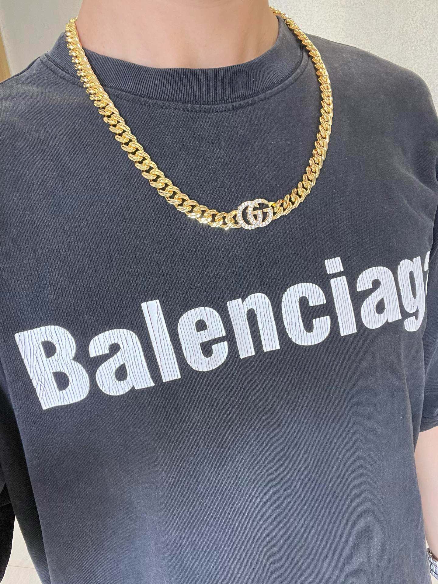 新品发布👒巨帅🤠𝐆𝐮𝐜𝐜𝐢古驰项链最新款链条档次更高明星同款Anger Forest系列双G古驰项链古驰