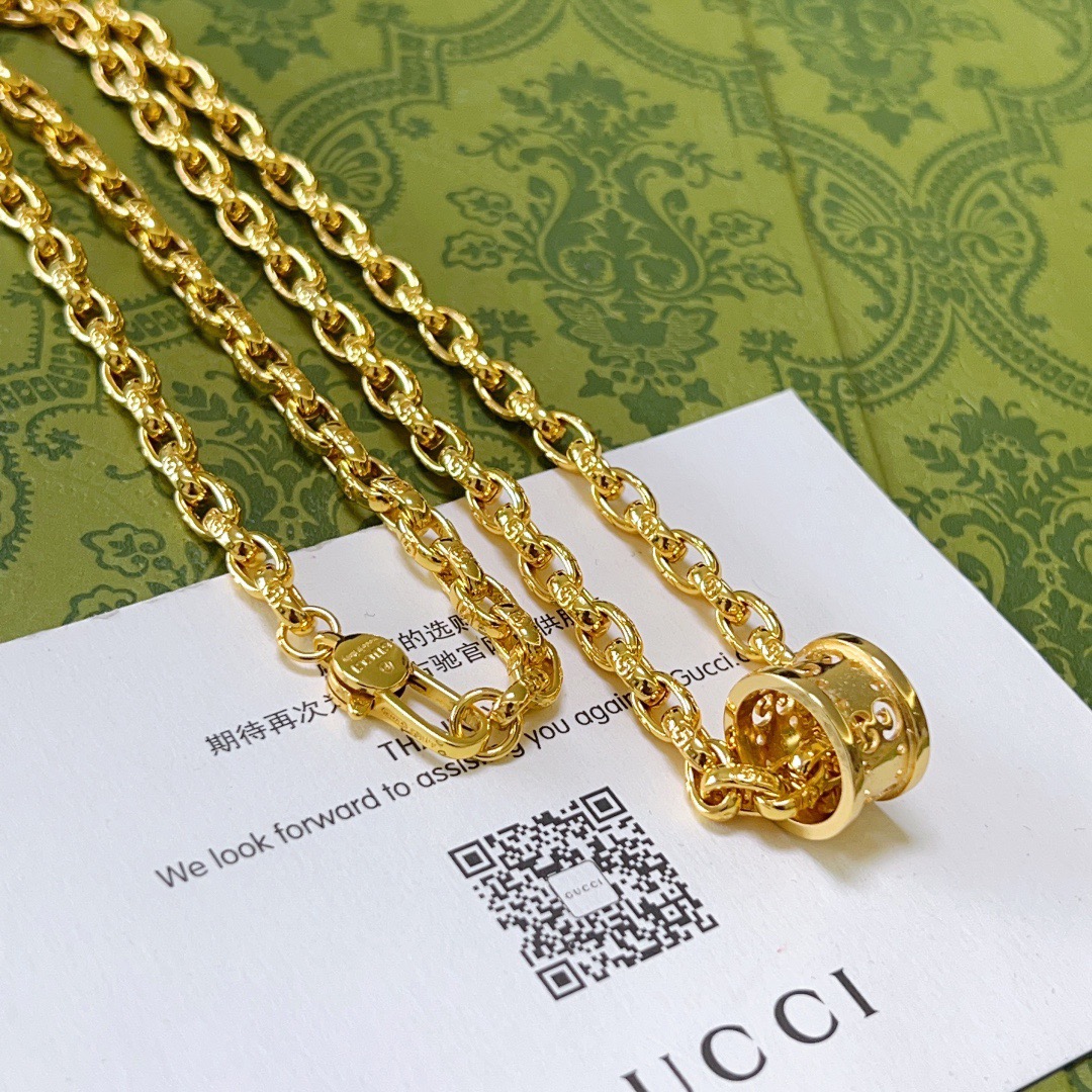 (奢华款)𝐆𝐮𝐜𝐜𝐢古驰项链最新款链条档次更高明星同款。花了一个多月做出来精工细致纯手工打造完美的最新款