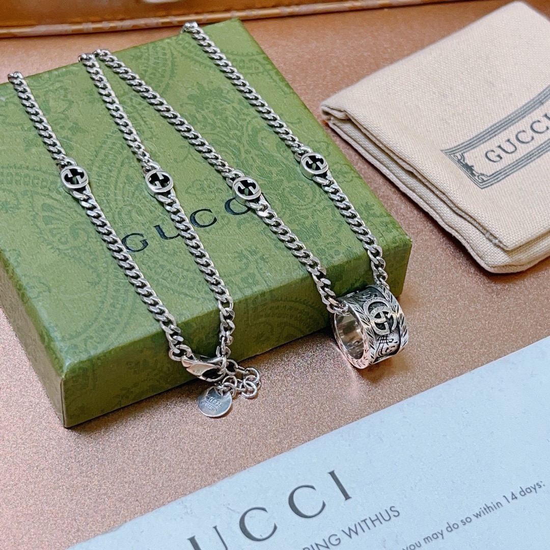 Gucci 不爆不发 抖音带货 首选 𝐆𝐮𝐜𝐜𝐢古驰项链最新款链条档次更高 Anger Forest系列双g设计理念图案项链