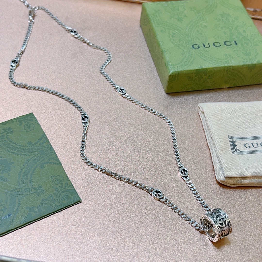 Gucci 不爆不发 抖音带货 首选 𝐆𝐮𝐜𝐜𝐢古驰项链最新款链条档次更高 Anger Forest系列双g设计理念图案项链