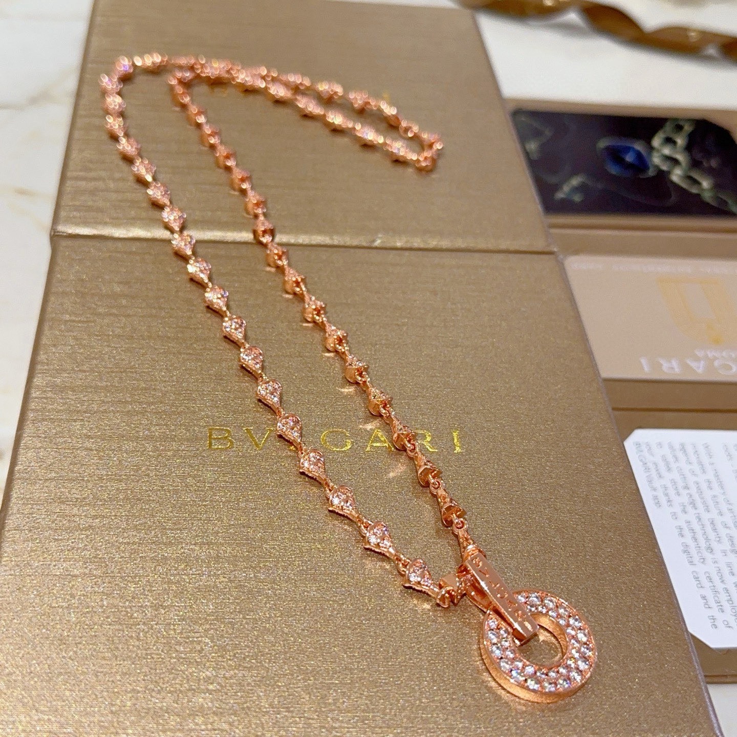 Bvlgari 宝格丽项链V金材质 BVLGARI宝格丽 DIVAS‘ DREAM 系列 品相完美