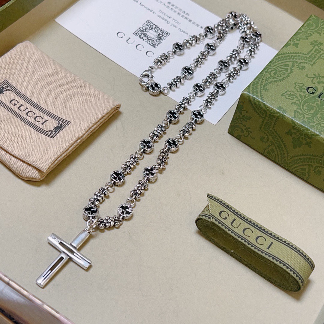 新品发布👒𝐆𝐮𝐜𝐜𝐢古驰项链最新款链条档次更高明星同款Anger Forest系列双G古驰项链十字架独特