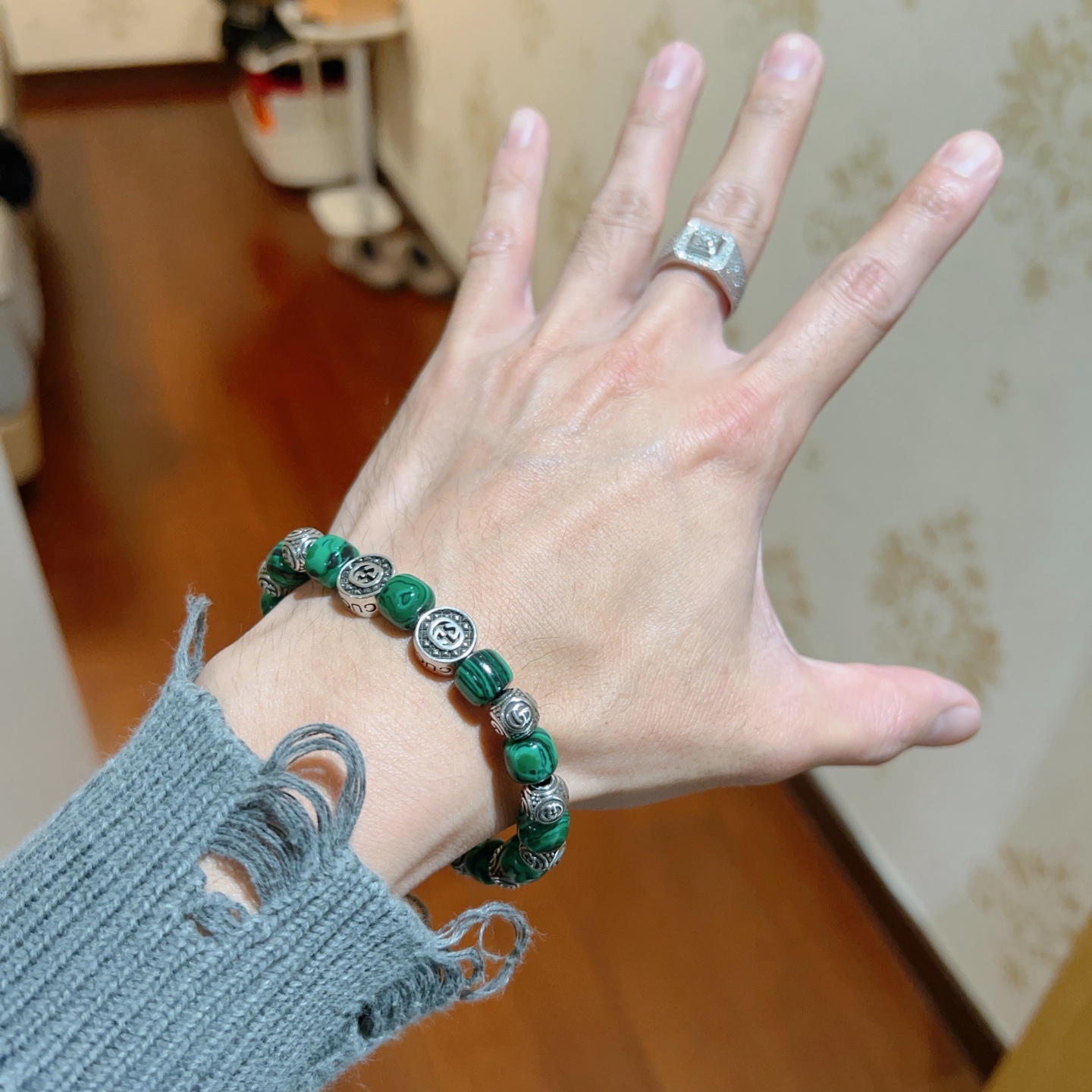 Gucci 新品发布 𝐆𝐮𝐜𝐜𝐢古驰手链 最新款孔雀石手链档次更高 Anger Forest系列双g水晶手链