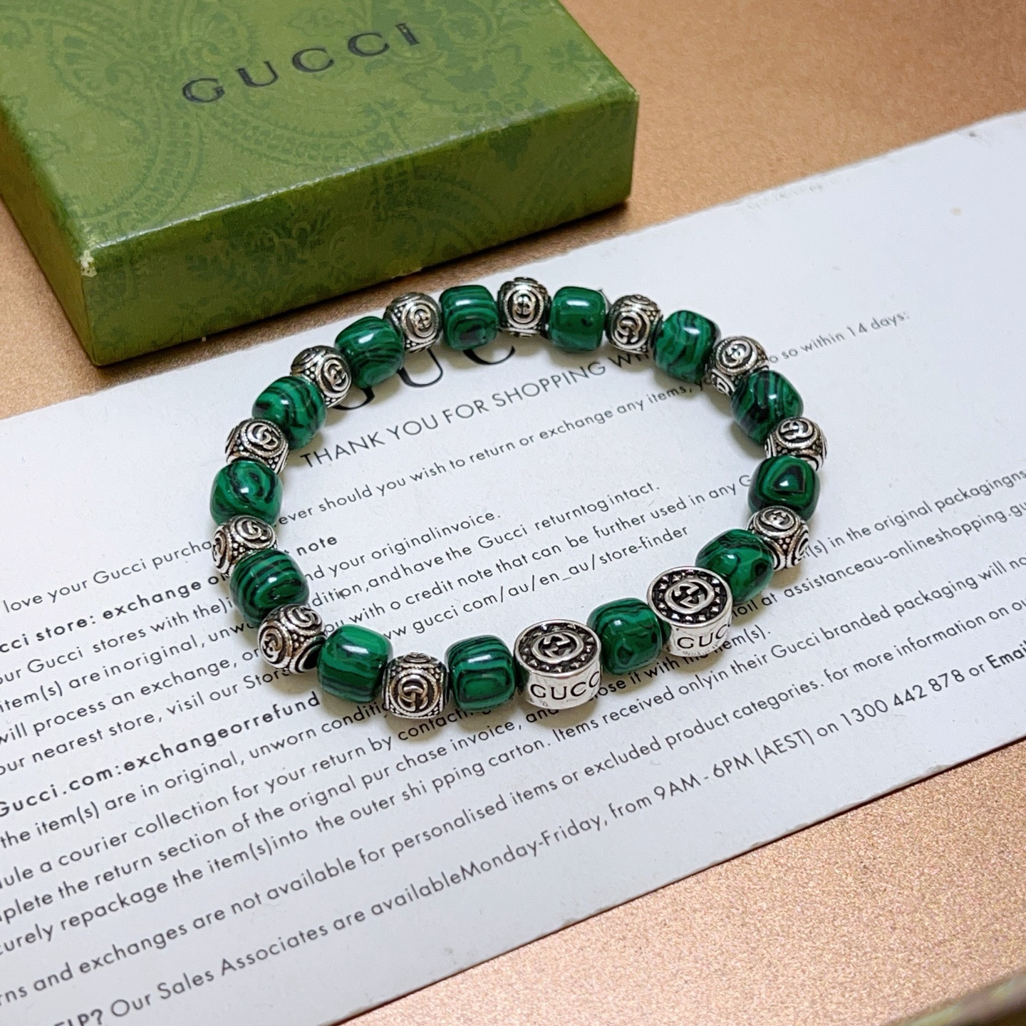 Gucci 新品发布 𝐆𝐮𝐜𝐜𝐢古驰手链 最新款孔雀石手链档次更高 Anger Forest系列双g水晶手链
