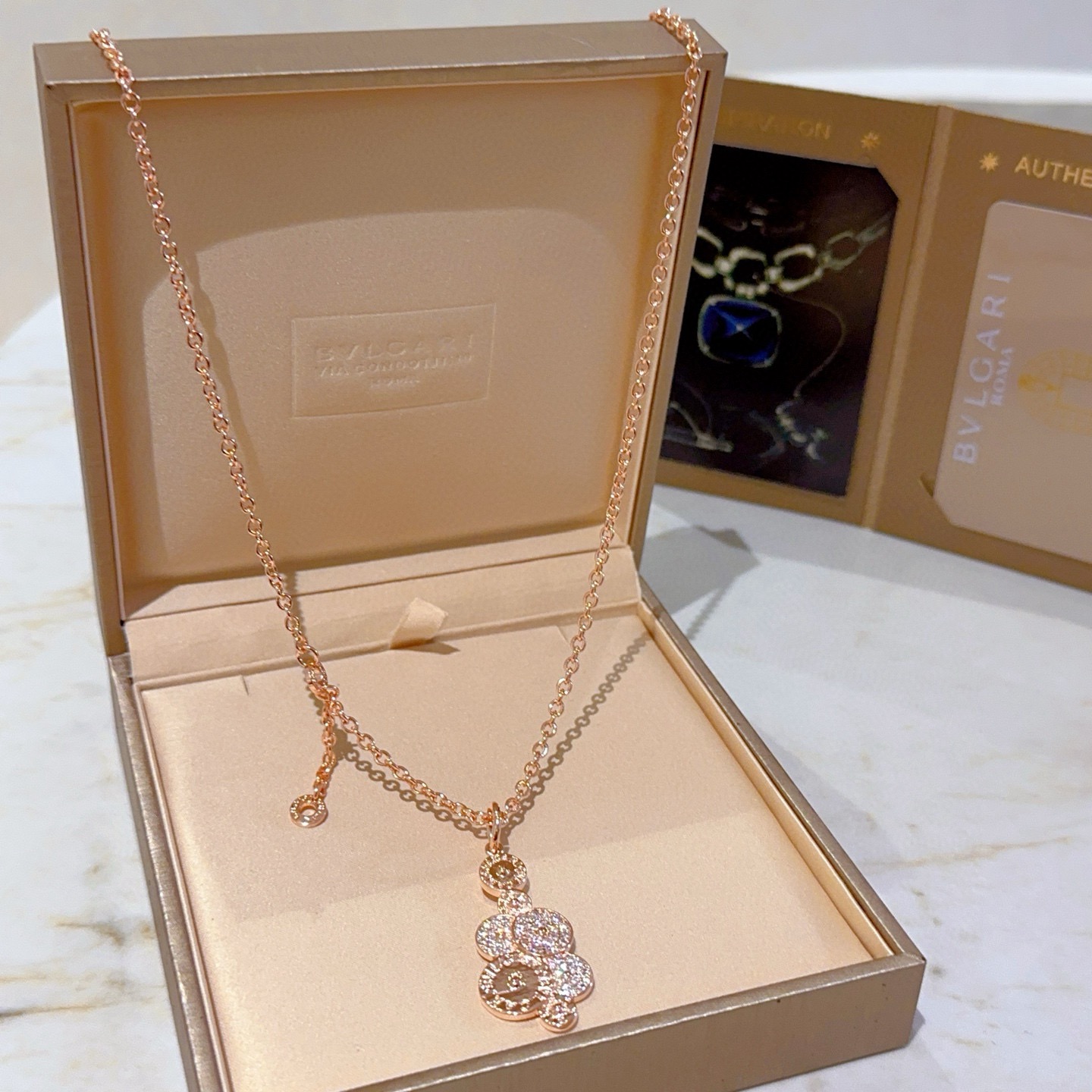 Bvlgari 宝格丽项链V金材质 BVLGARI宝格丽 DIVAS‘ DREAM 系列 品相完美