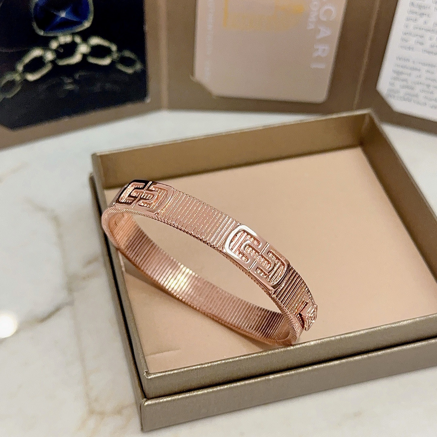 BVLGARI Bracelet Gold-Plated 18K Gold-Top Quality