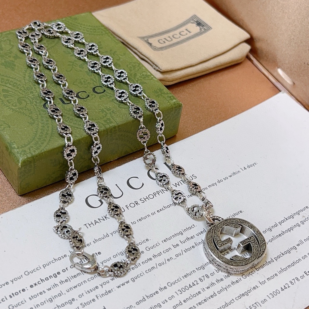 。。 新品发布👒不爆不发 抖音带货网红首选 𝐆𝐮𝐜𝐜𝐢古驰项链最新款链条档次更高明星同款Anger Fo