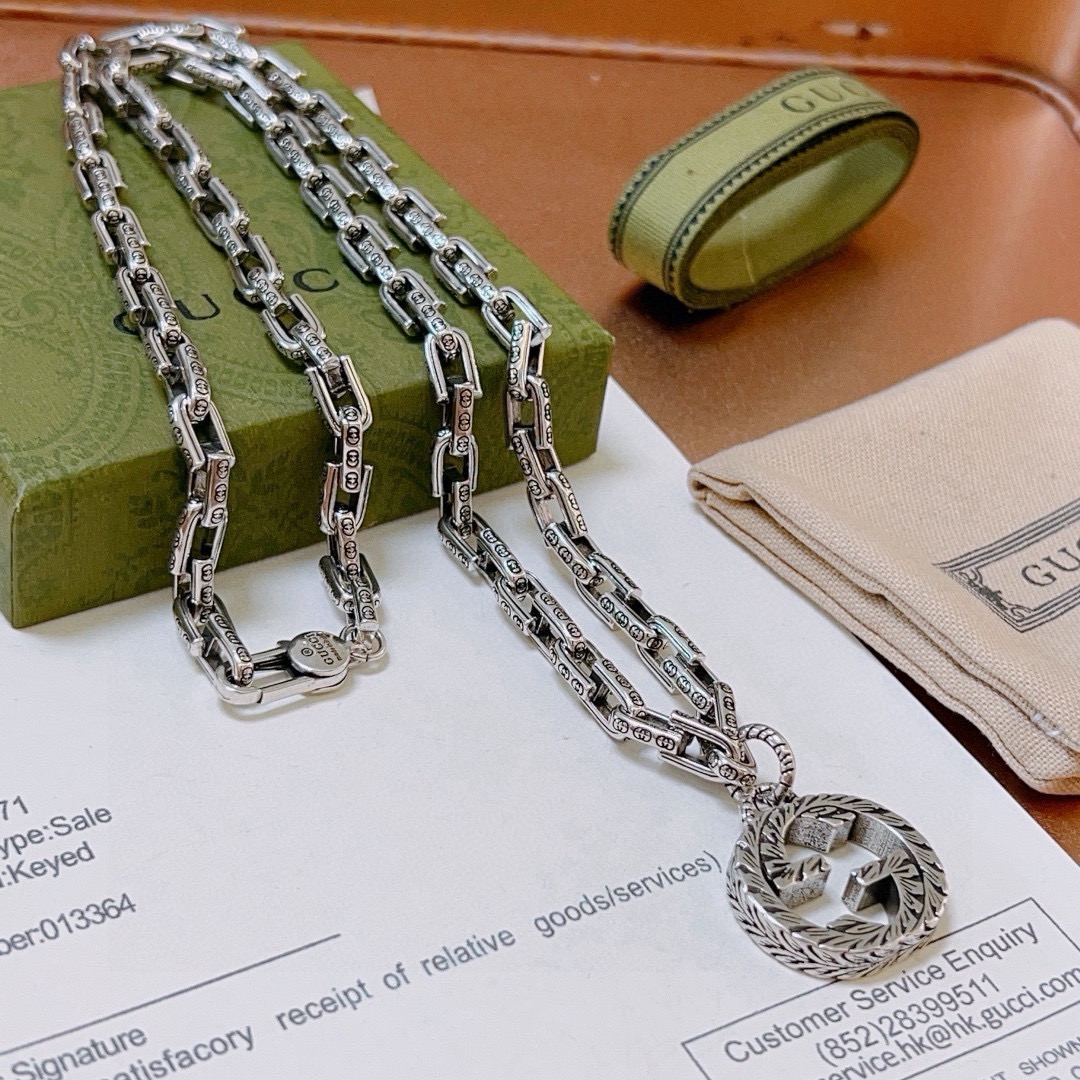 。太帅啦。 𝐆𝐮𝐜𝐜𝐢古驰项链2026最新款链条档次更高明星同款经典款Anger Forest系列双G古