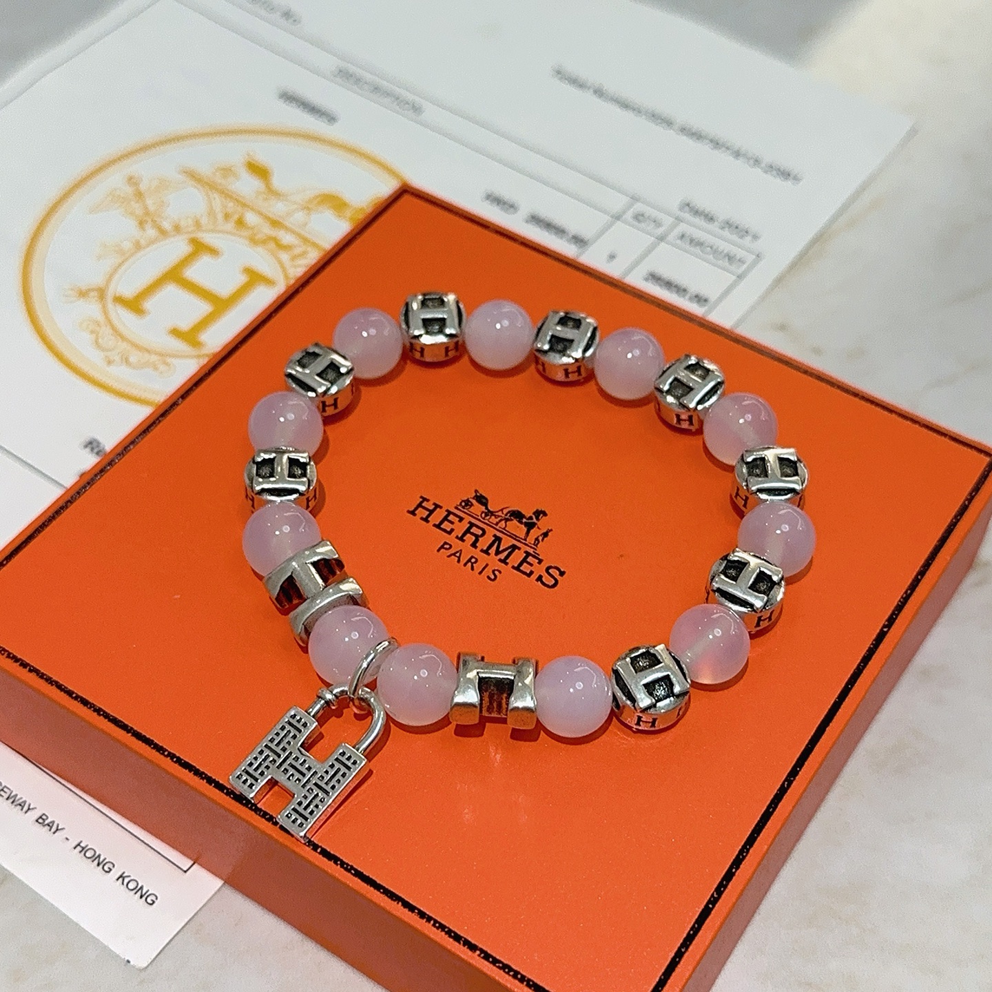 NO:678197,Batch New Product Release Hermas Hermès Bracelet Luxurious Hermès Bracelet Natural Stone Bracelet Same Style for Men and Women Latest Full Beaded Bracelet with Higher Grade Stars Same Style Anger Forest Series H Vintage Hermes Bracelet Size: 16-24 cm Details are distressed to the version Non-market bright version Non-market ordinary make this one has been on the market Best-selling model in Hermès Very good match with clothes, jewelry boutiques, hermes, hermes, bracelet19860909批 新品发布 Hermas爱马仕手链奢华爱马仕手串 天然石手链男女同款 最新款全件串珠手链档次更高明星同款Anger Forest系列H复古爱马仕手链 尺寸:16-24厘米 细节对版做旧处理 非市面亮面版型 非市面普通做这款一直在出 爱马仕里面热卖款 非常好搭配衣服,饰品精品,hermes,hermes,bracelet,Jewelry