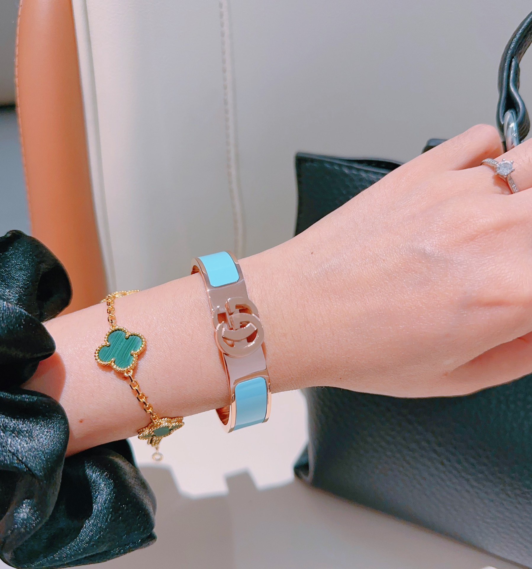 。七夕情人节礼物💝𝐆𝐮𝐜𝐜𝐢古驰手镯手环纯手工打造最新款手镯档次更高明星同款Anger Forest系列