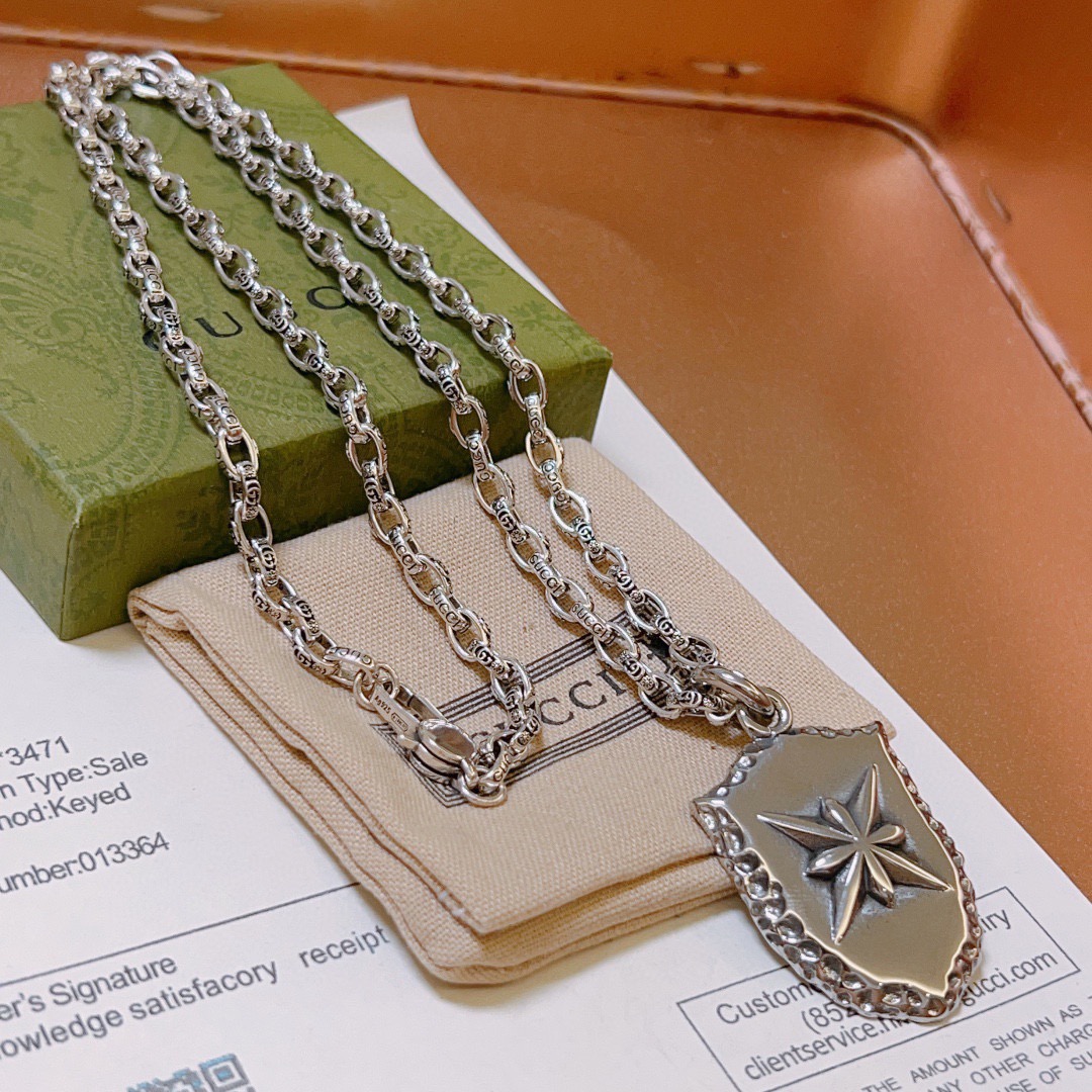 。太帅啦。 𝐆𝐮𝐜𝐜𝐢古驰项链2026最新款链条档次更高明星同款经典款Anger Forest系列双G古