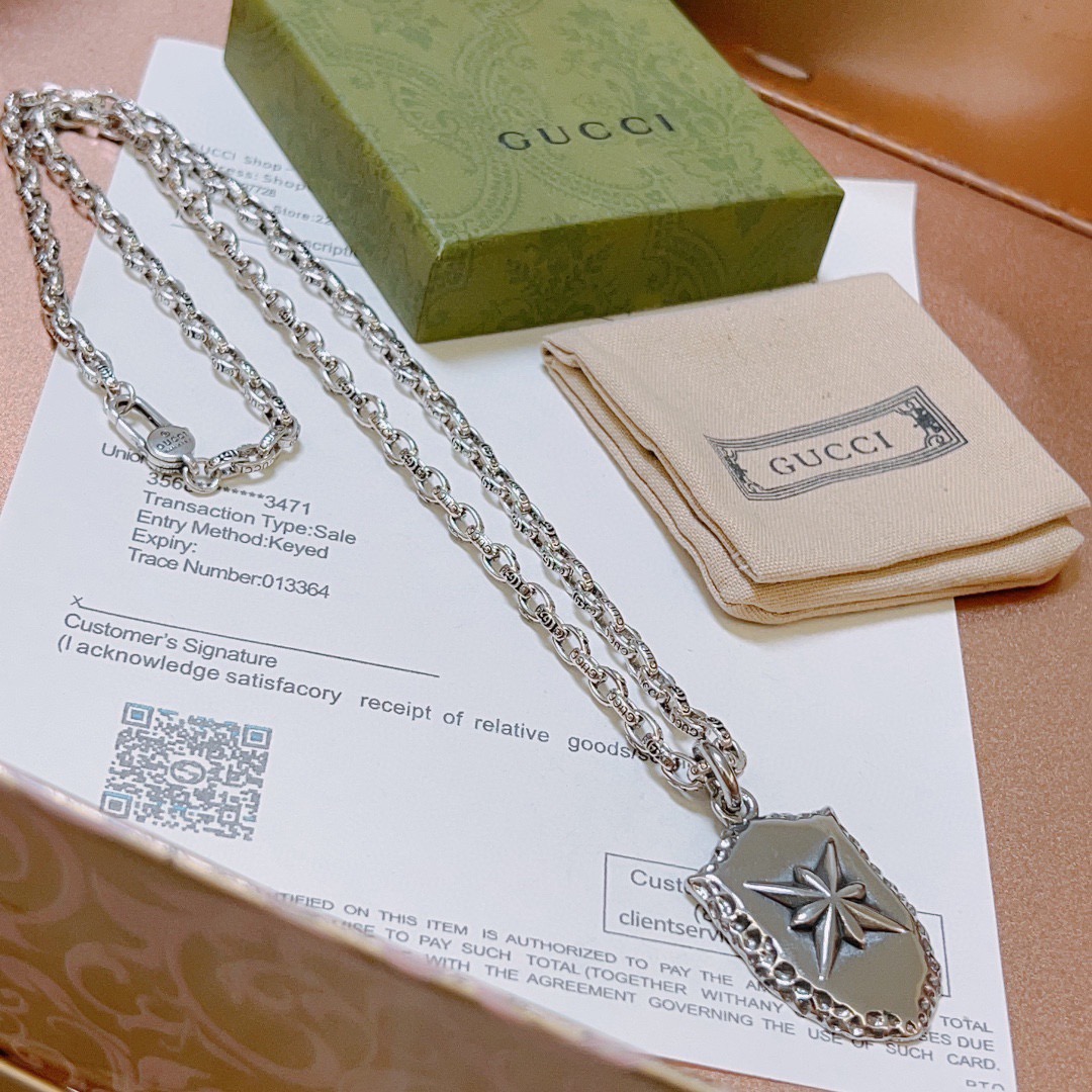 。太帅啦。 𝐆𝐮𝐜𝐜𝐢古驰项链2026最新款链条档次更高明星同款经典款Anger Forest系列双G古