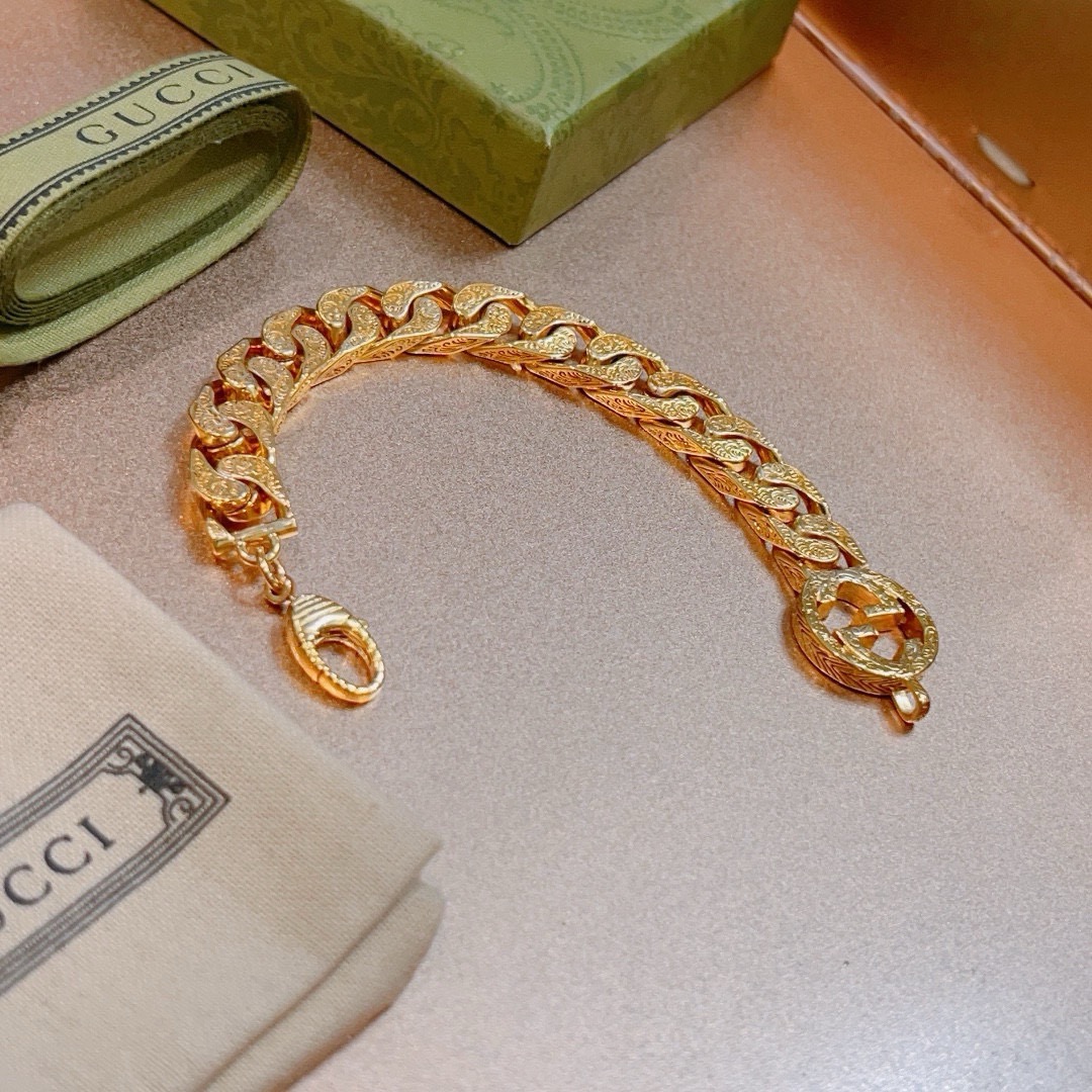 Gucci 新品发布 最新出炉 Gucci古驰手链黄金最新款的
