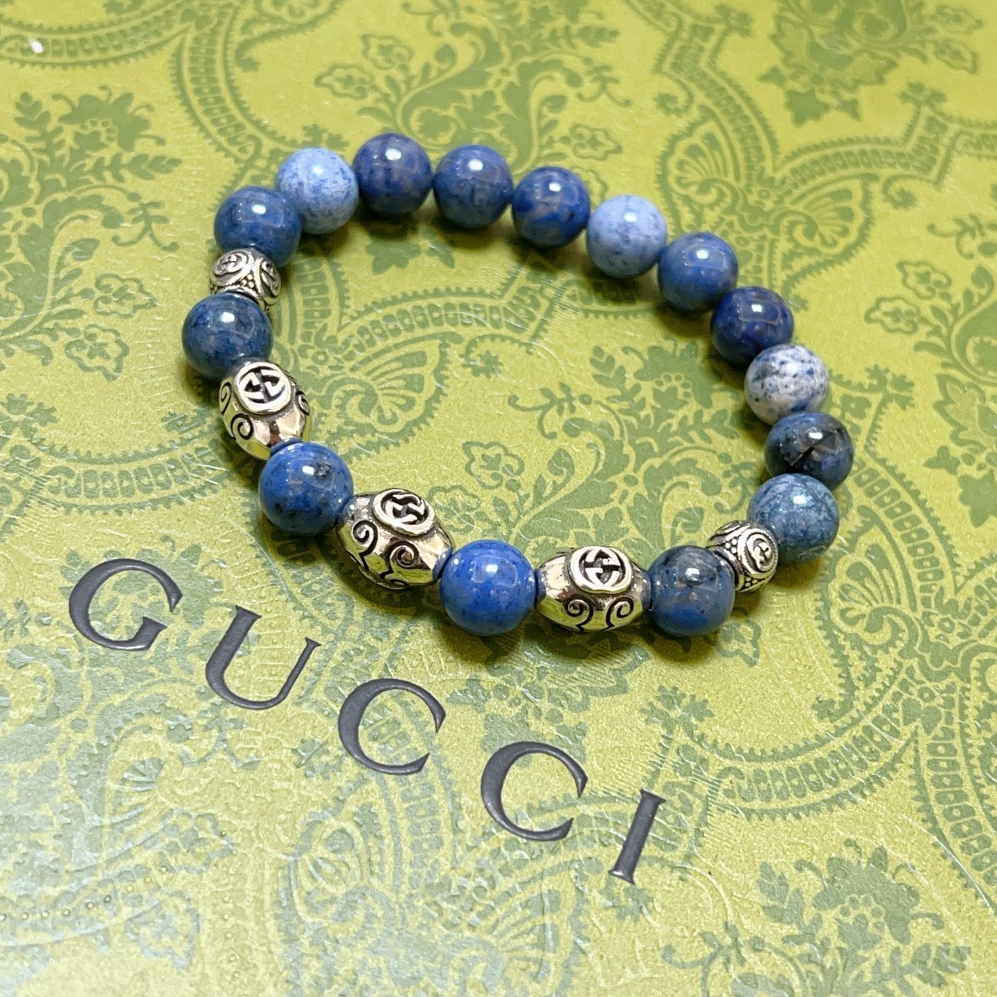 Gucci 新品发布𝐆𝐮𝐜𝐜𝐢古驰手链 最新款天然蓝碧手链档次更高 Anger Forest系列双g手链