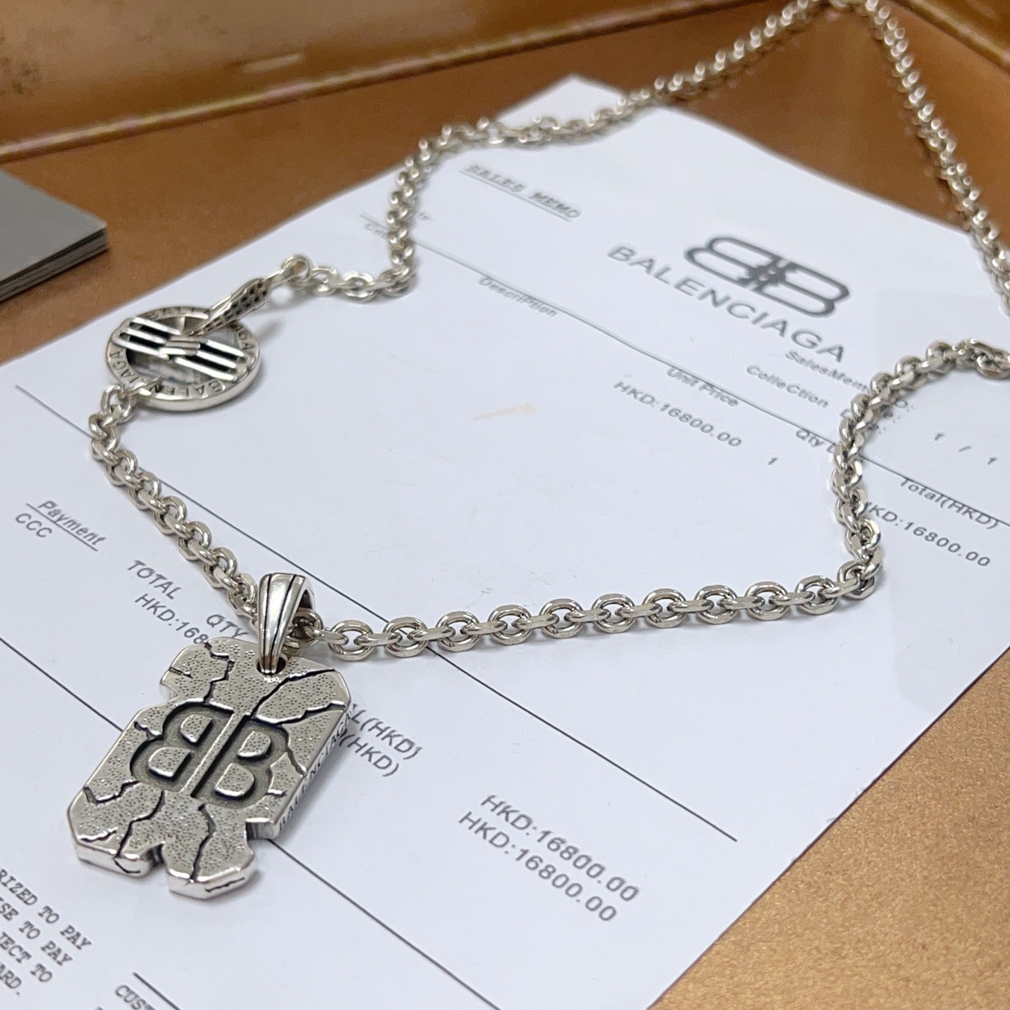 Balenciaga luxury necklace 5